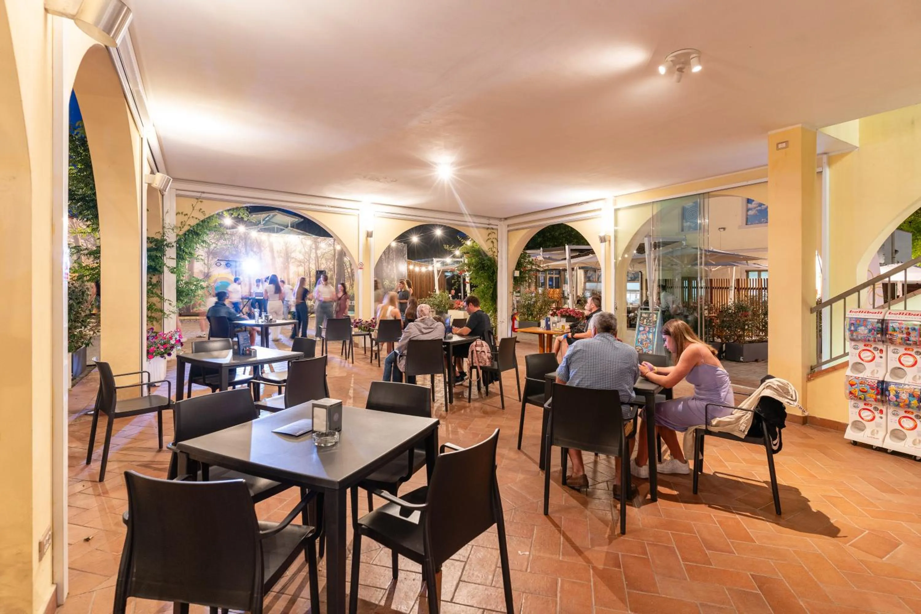 Restaurant/places to eat in Club del Sole Viareggio Family Collection