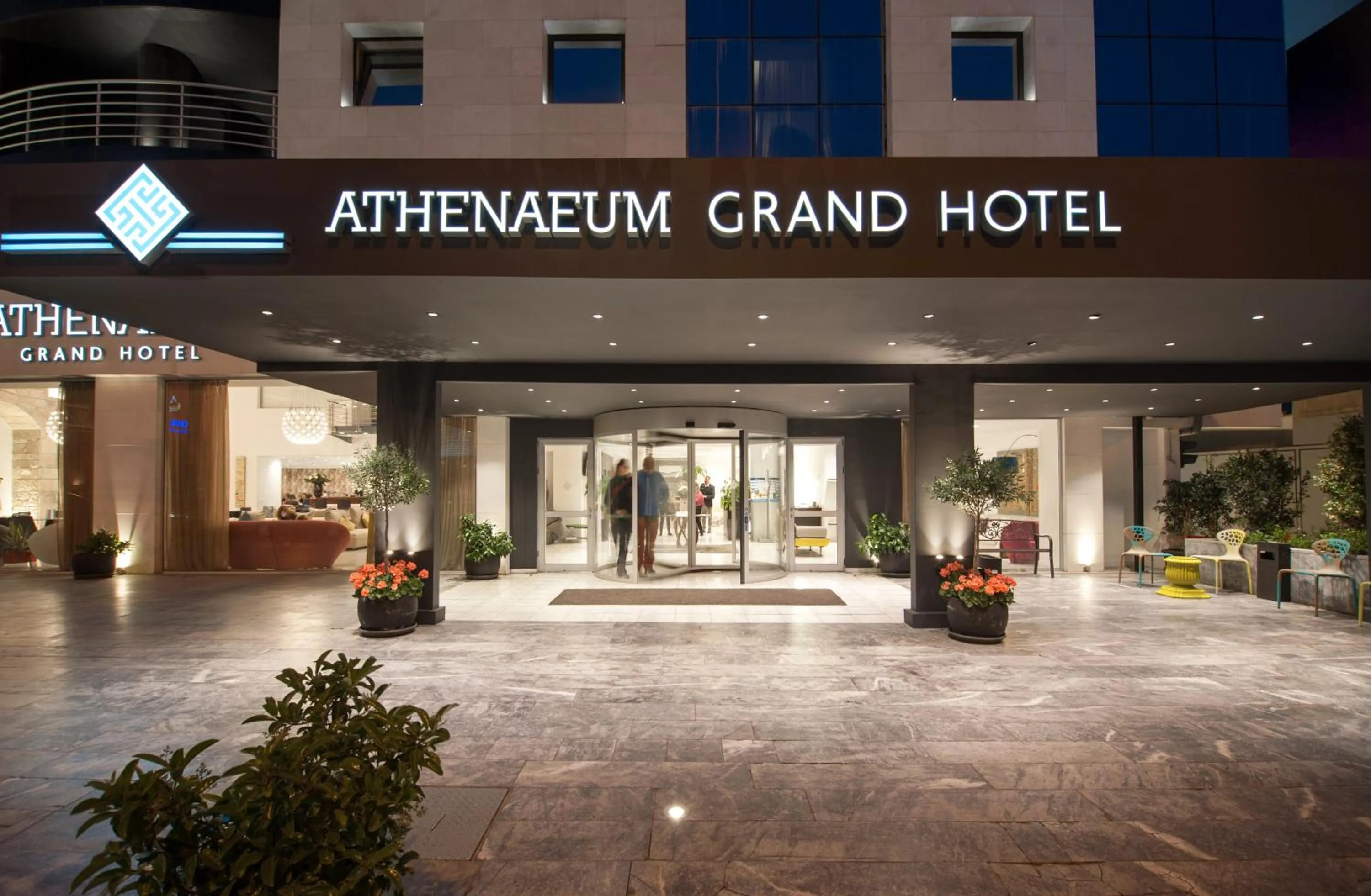 Facade/entrance in Athenaeum Grand Hotel
