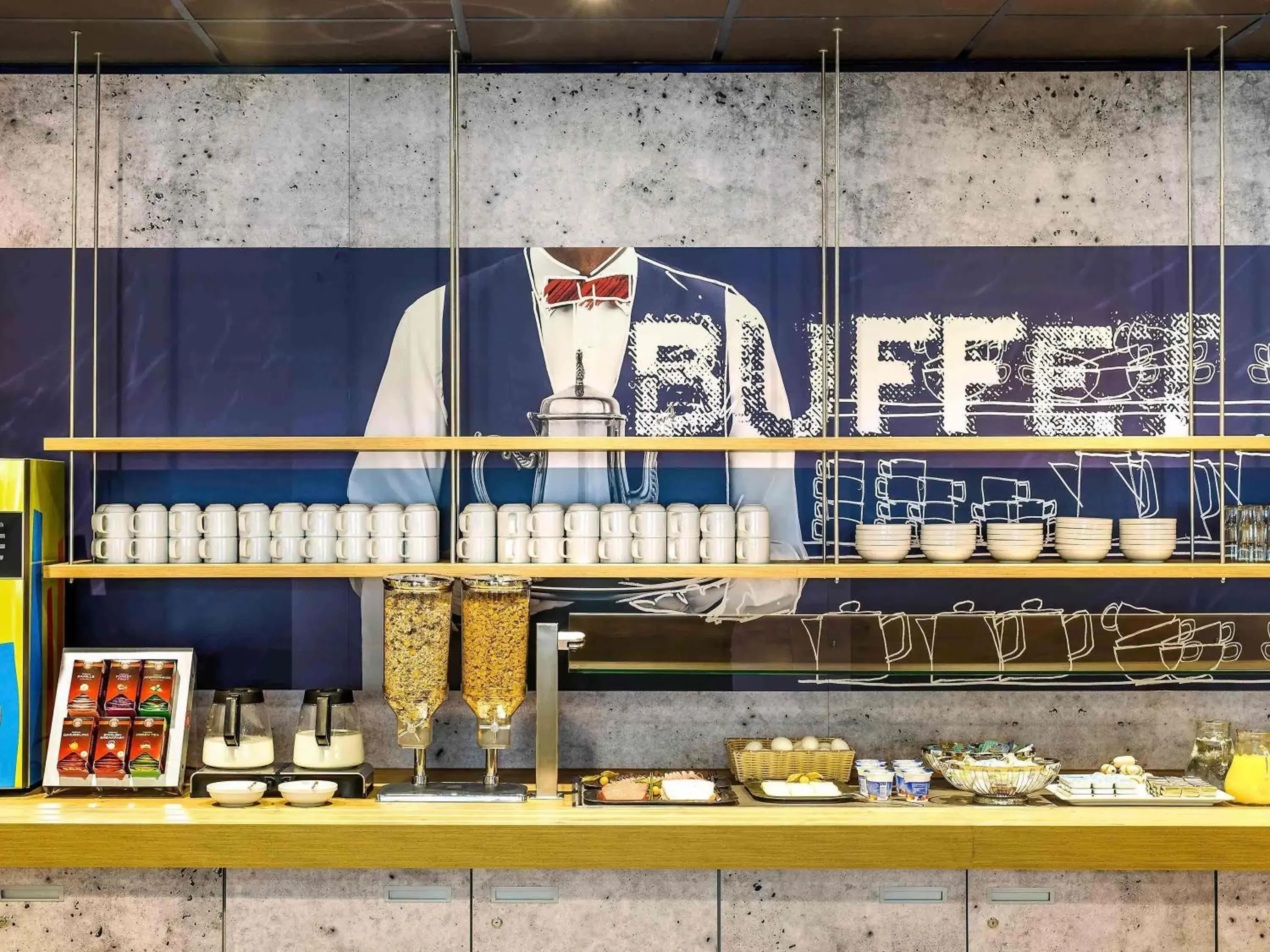 Property building in Ibis Budget Clermont Ferrand - Le Brezet - Aeroport Property building in Ibis Budget Clermont Ferrand - Le Brezet - Aeroport