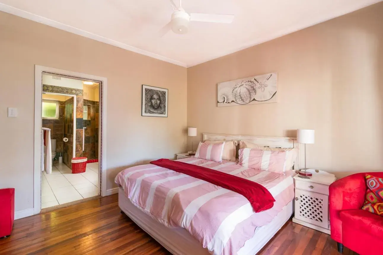 Bedroom, Bed in African Breeze Guesthouse Bedroom, Bed in African Breeze Guesthouse