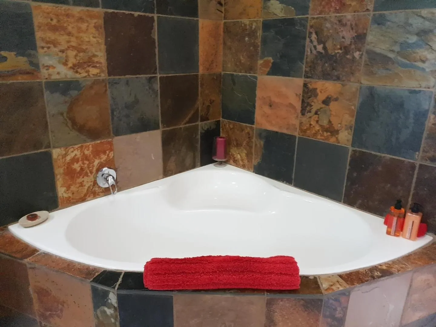 Bathroom in African Breeze Guesthouse