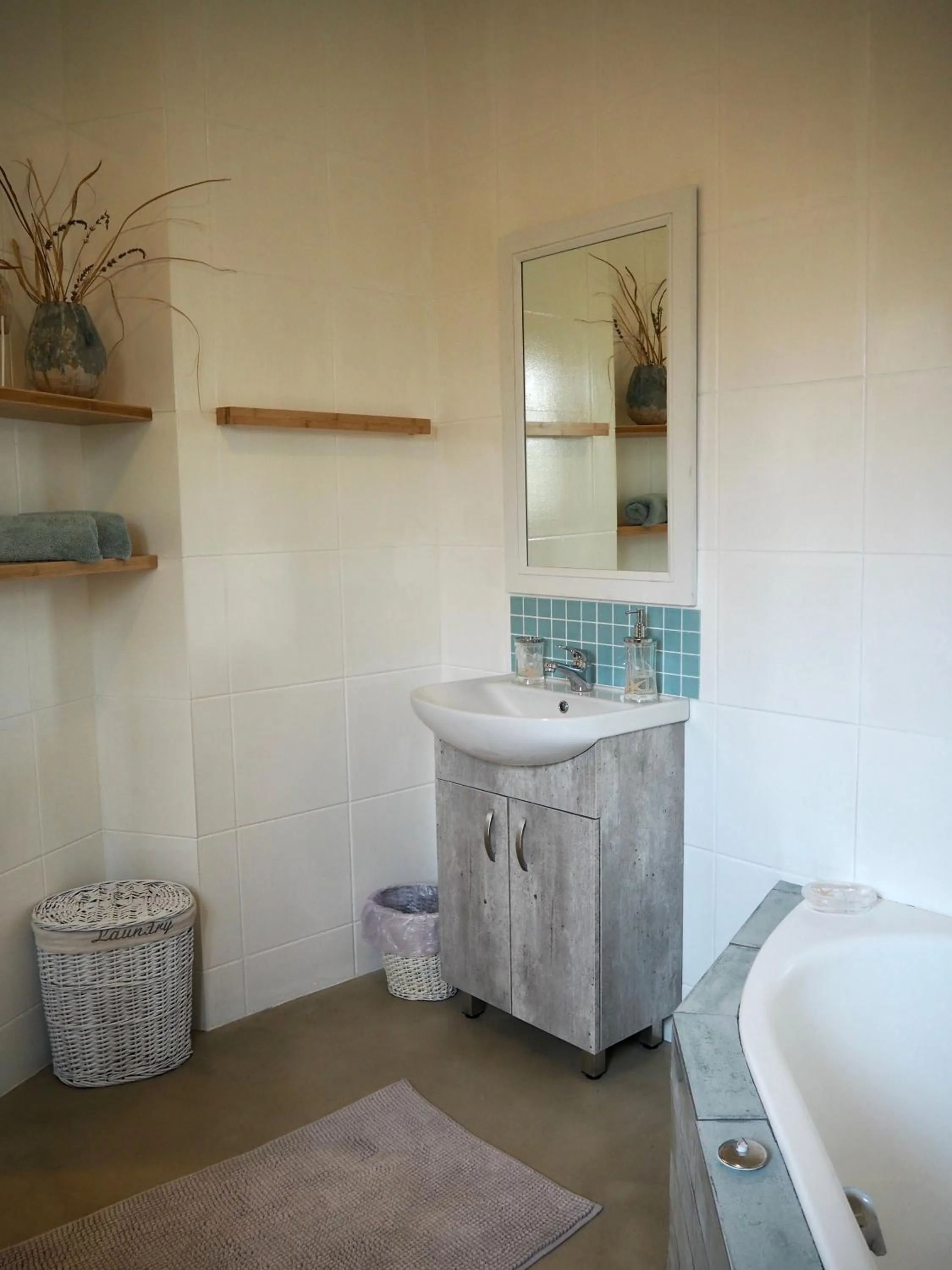 Bathroom in African Breeze Guesthouse