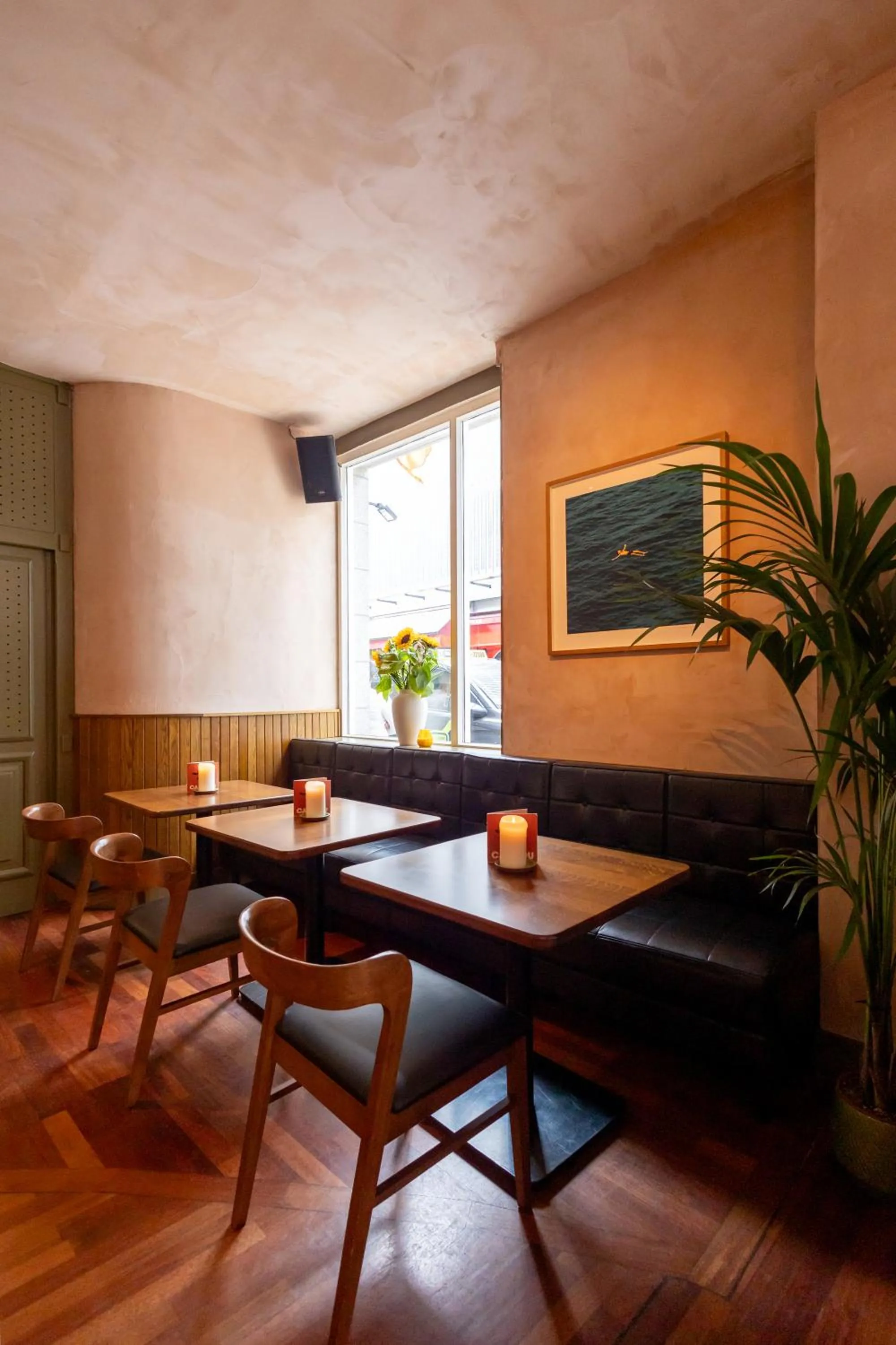 Restaurant/places to eat in Drury Court Hotel