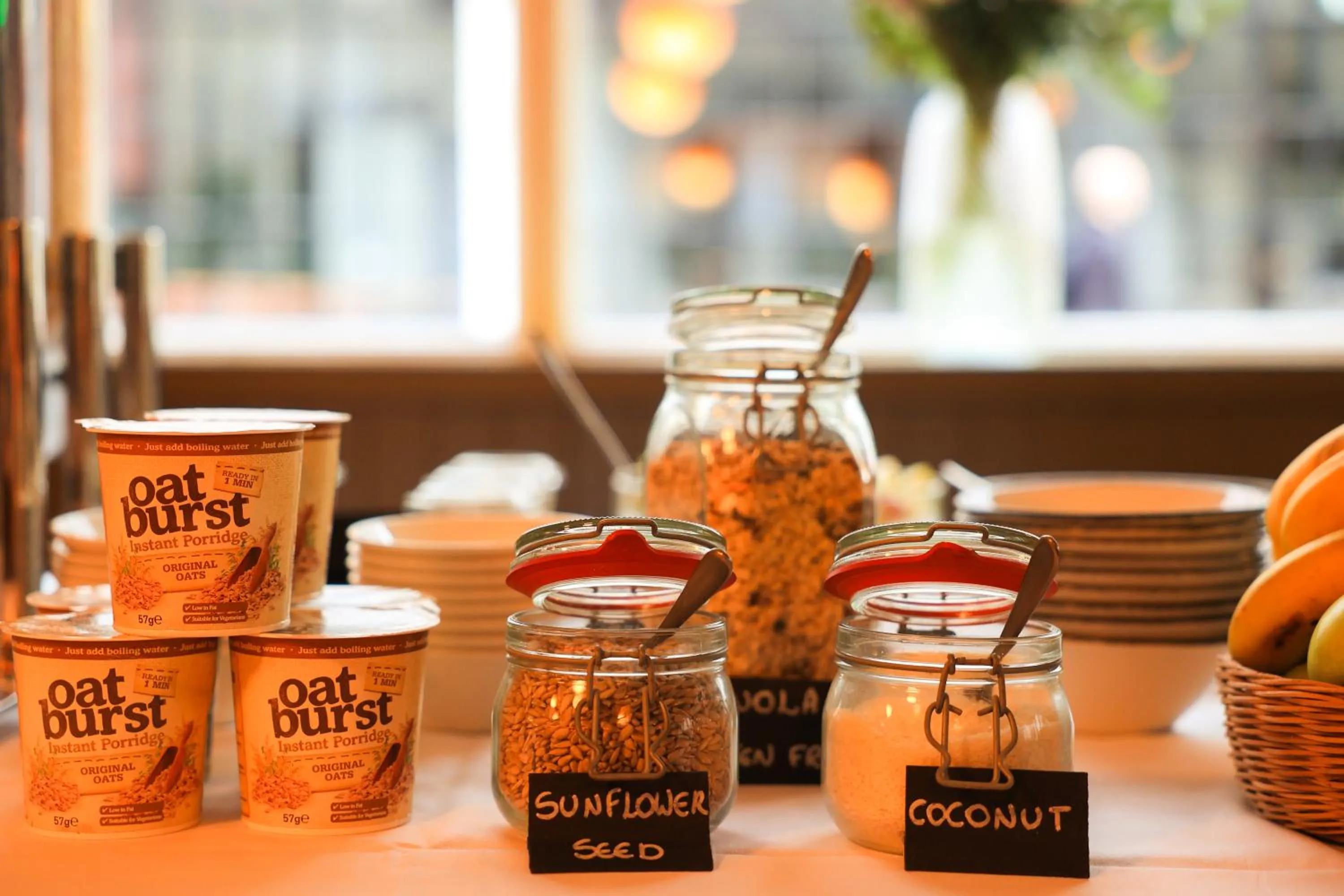 Restaurant/places to eat in Drury Court Hotel