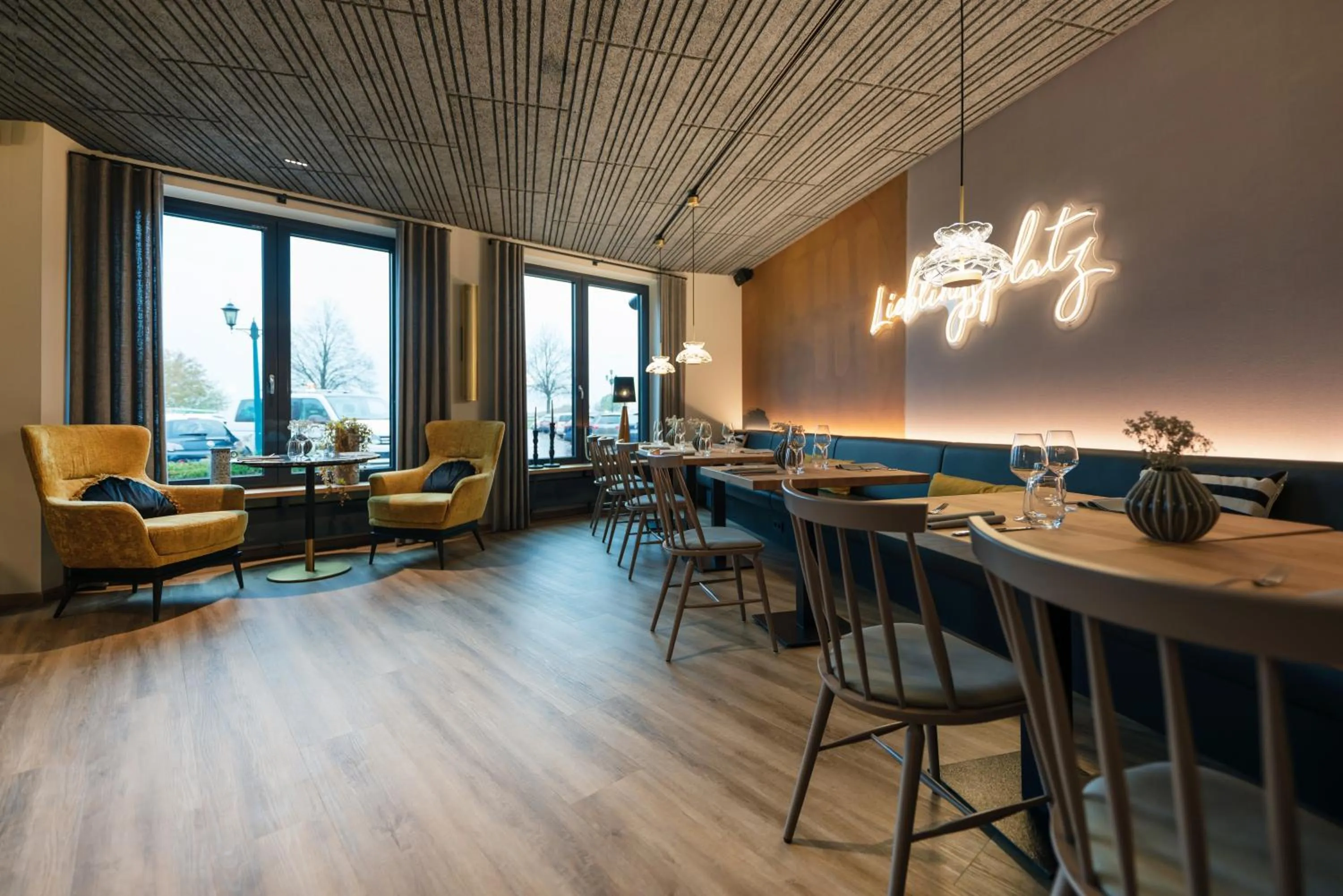 Restaurant/places to eat in Thöles Hotel Bücken