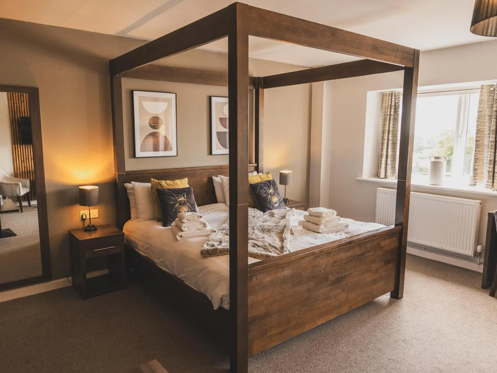 Bedroom, Bed in Crossways