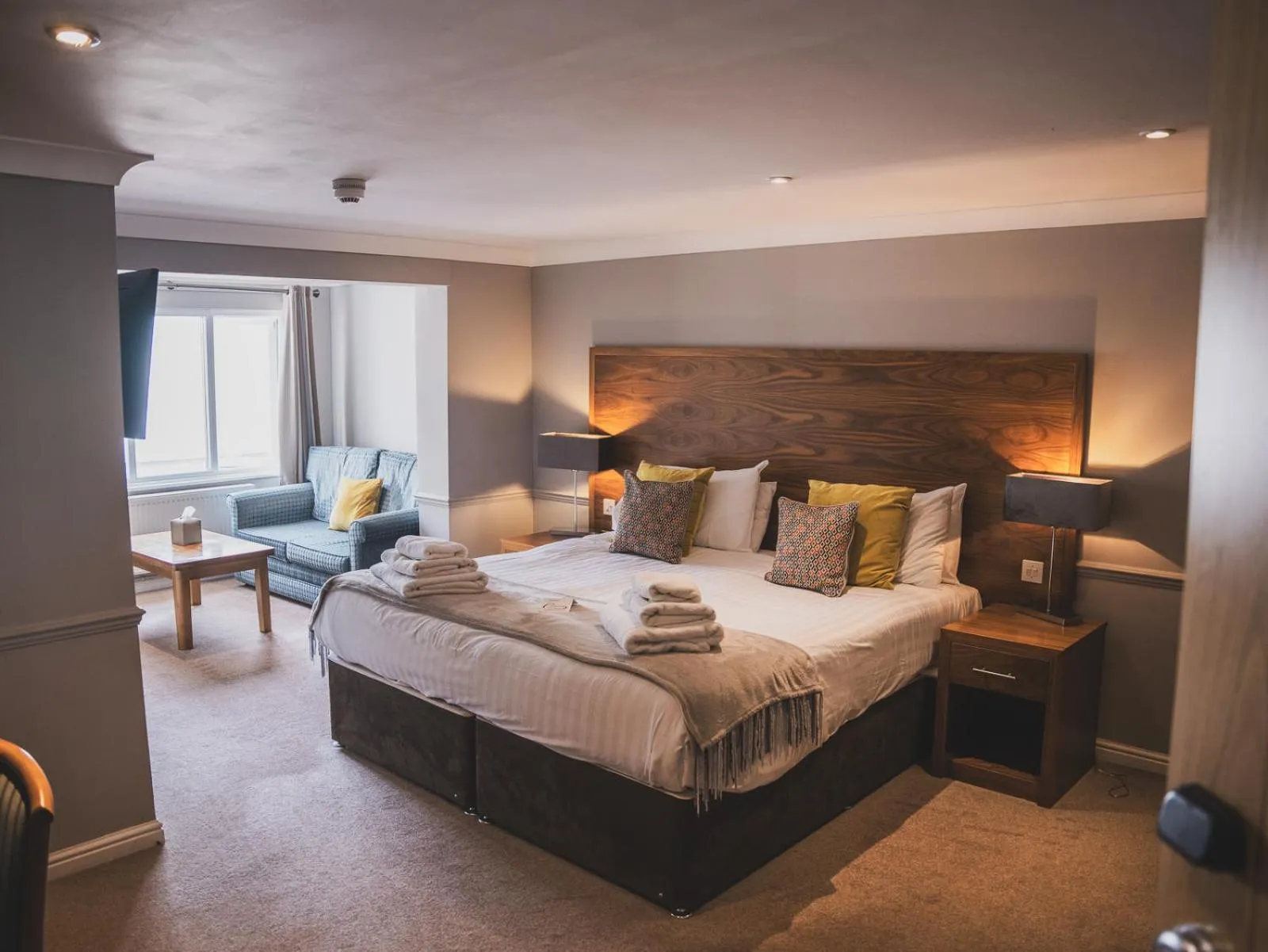 TV and multimedia, Bed in Crossways