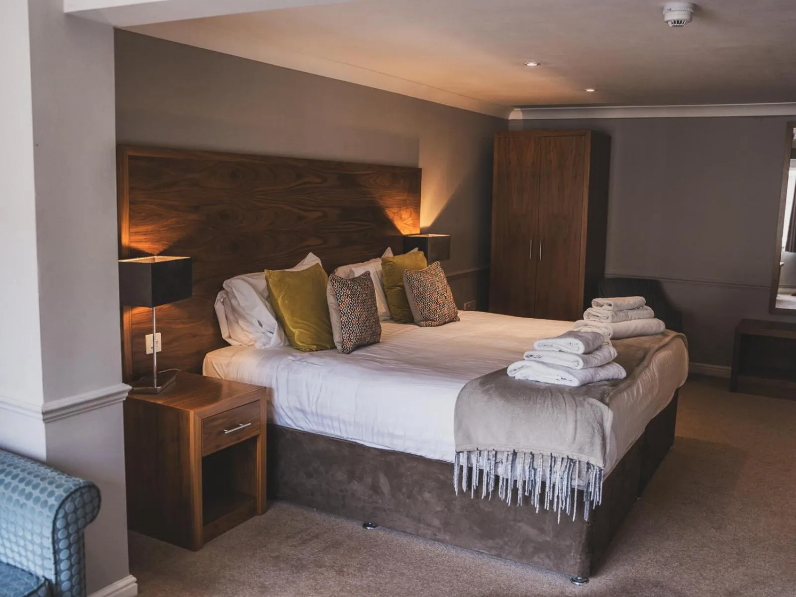 Living room, Bed in Crossways