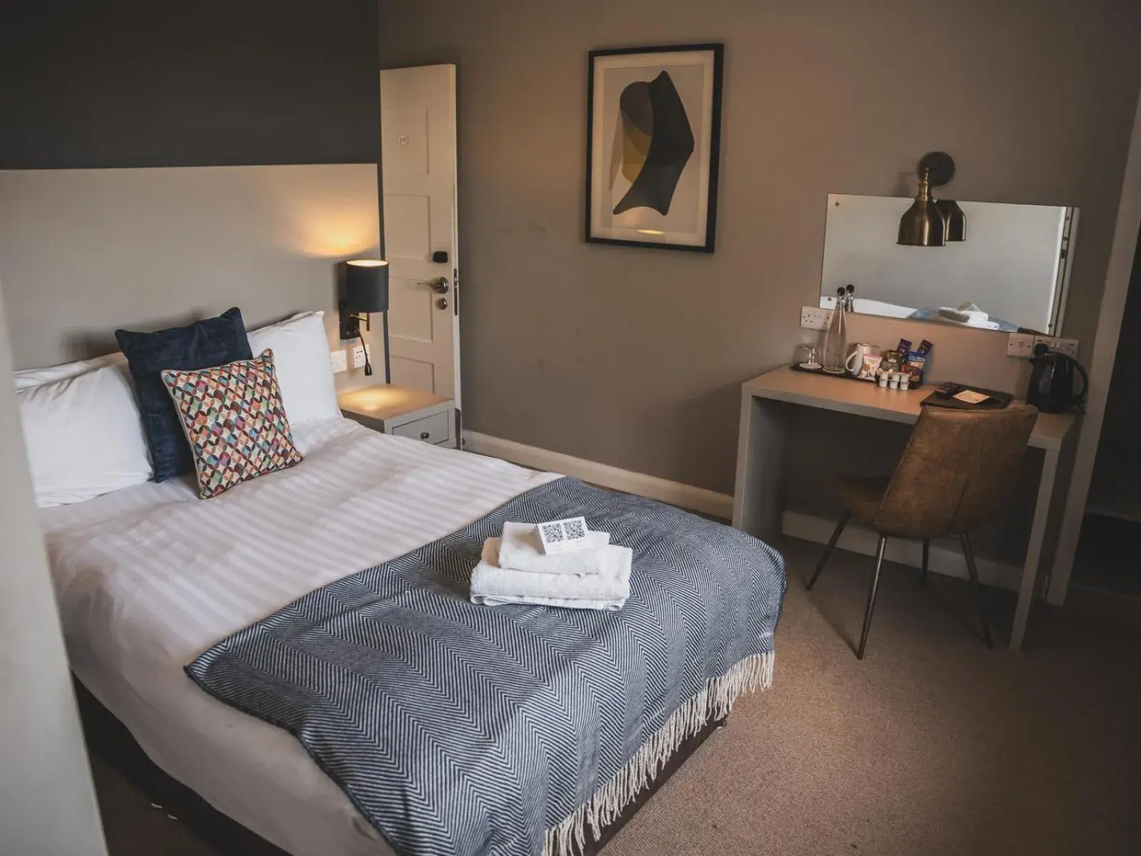 Coffee/tea facilities, Bed in Crossways Coffee/tea facilities, Bed in Crossways