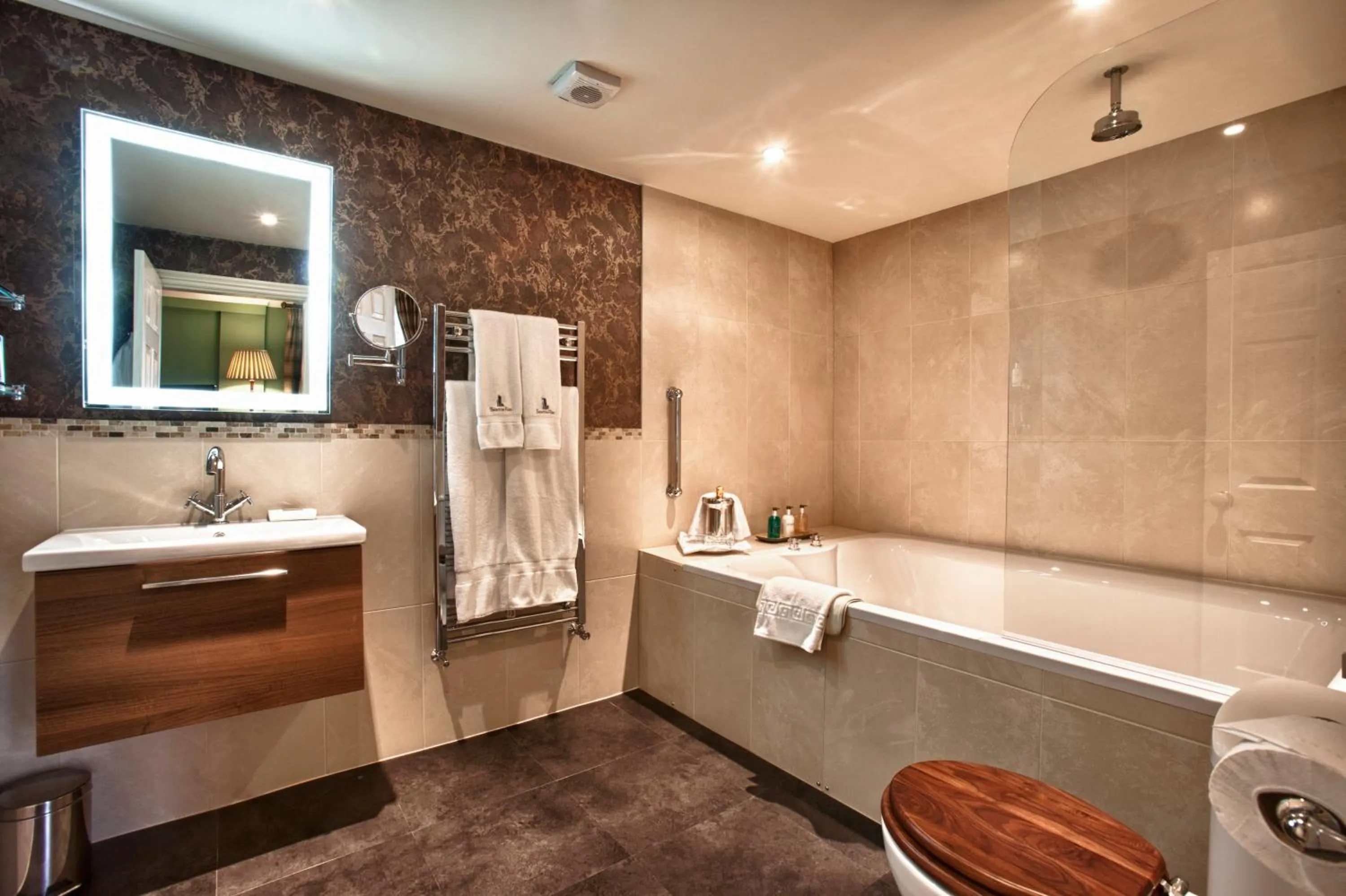 Bathroom in Swinton Park