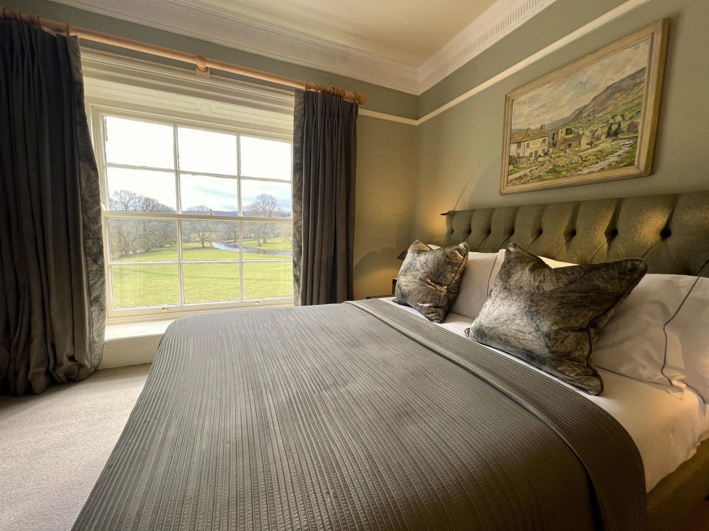 Bedroom, Bed in Swinton Park