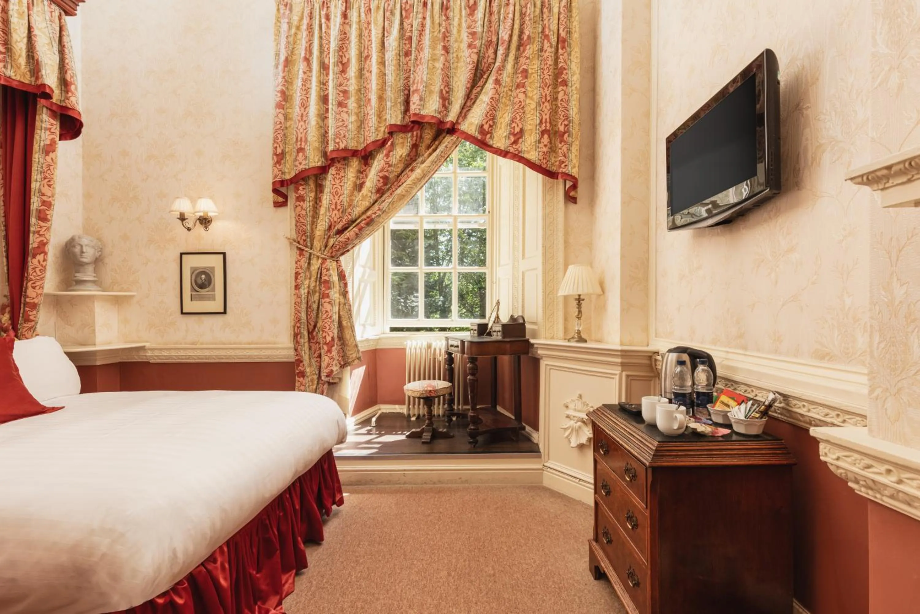 Bed in Lumley Castle Hotel