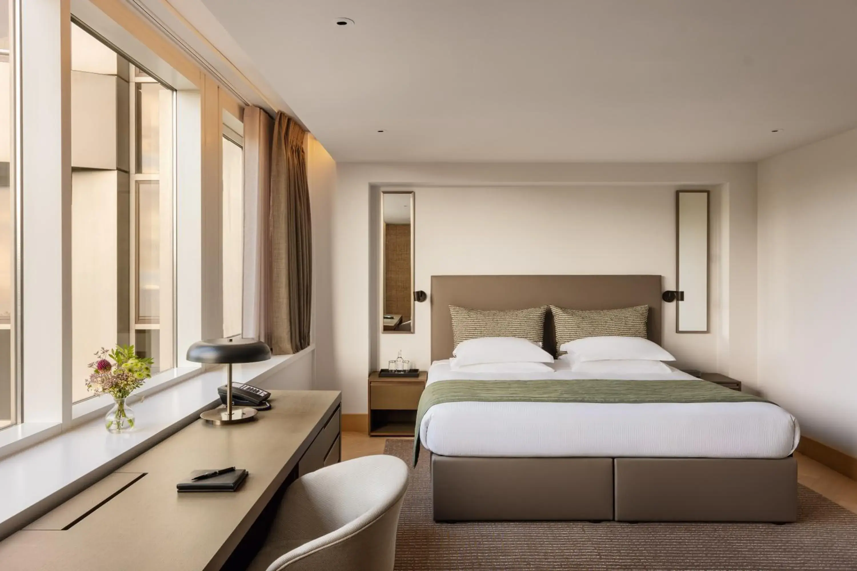 Royal Deluxe Studio in Royal Garden Hotel Royal Deluxe Studio in Royal Garden Hotel