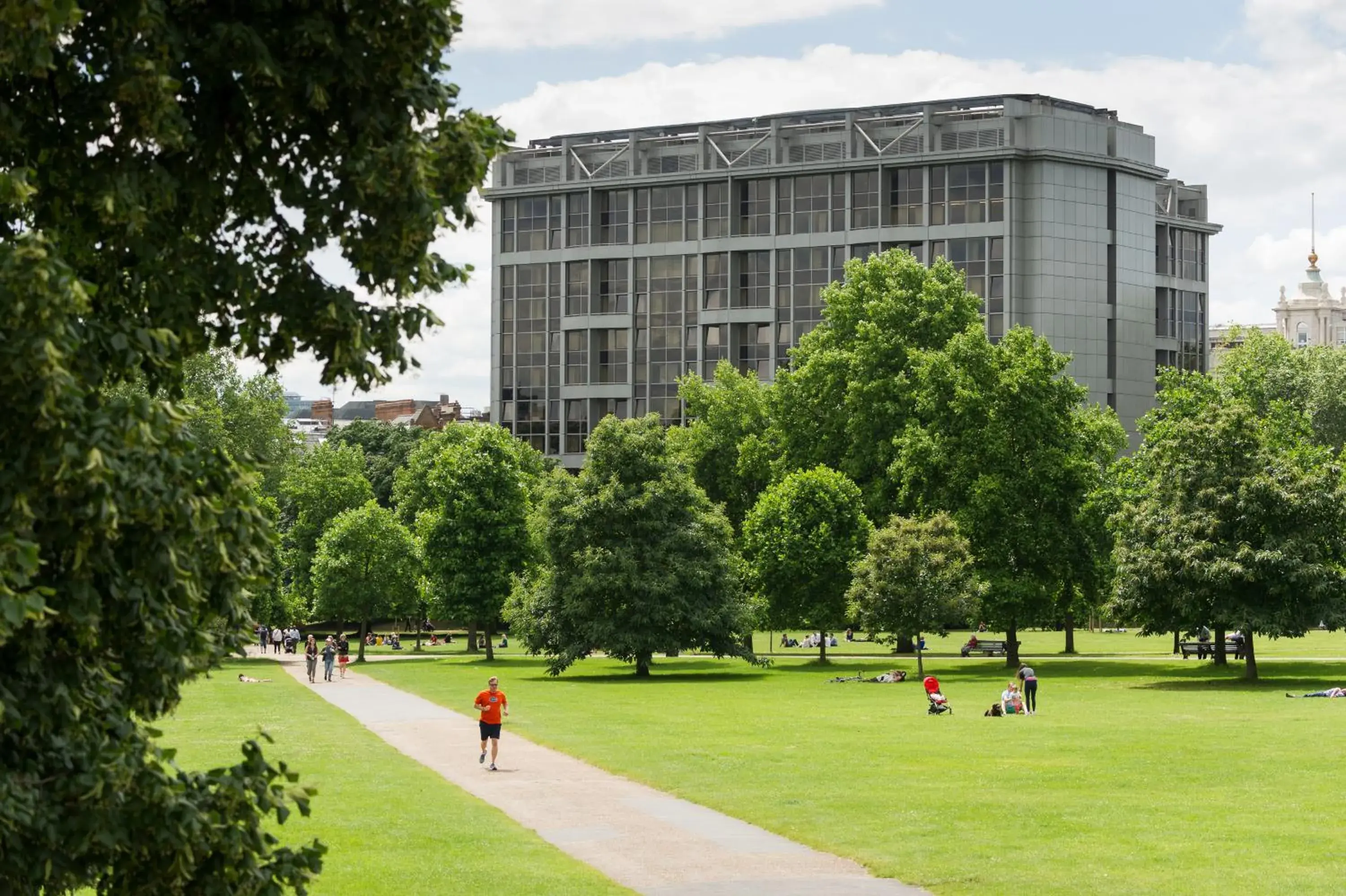 Property building in Royal Garden Hotel Property building in Royal Garden Hotel
