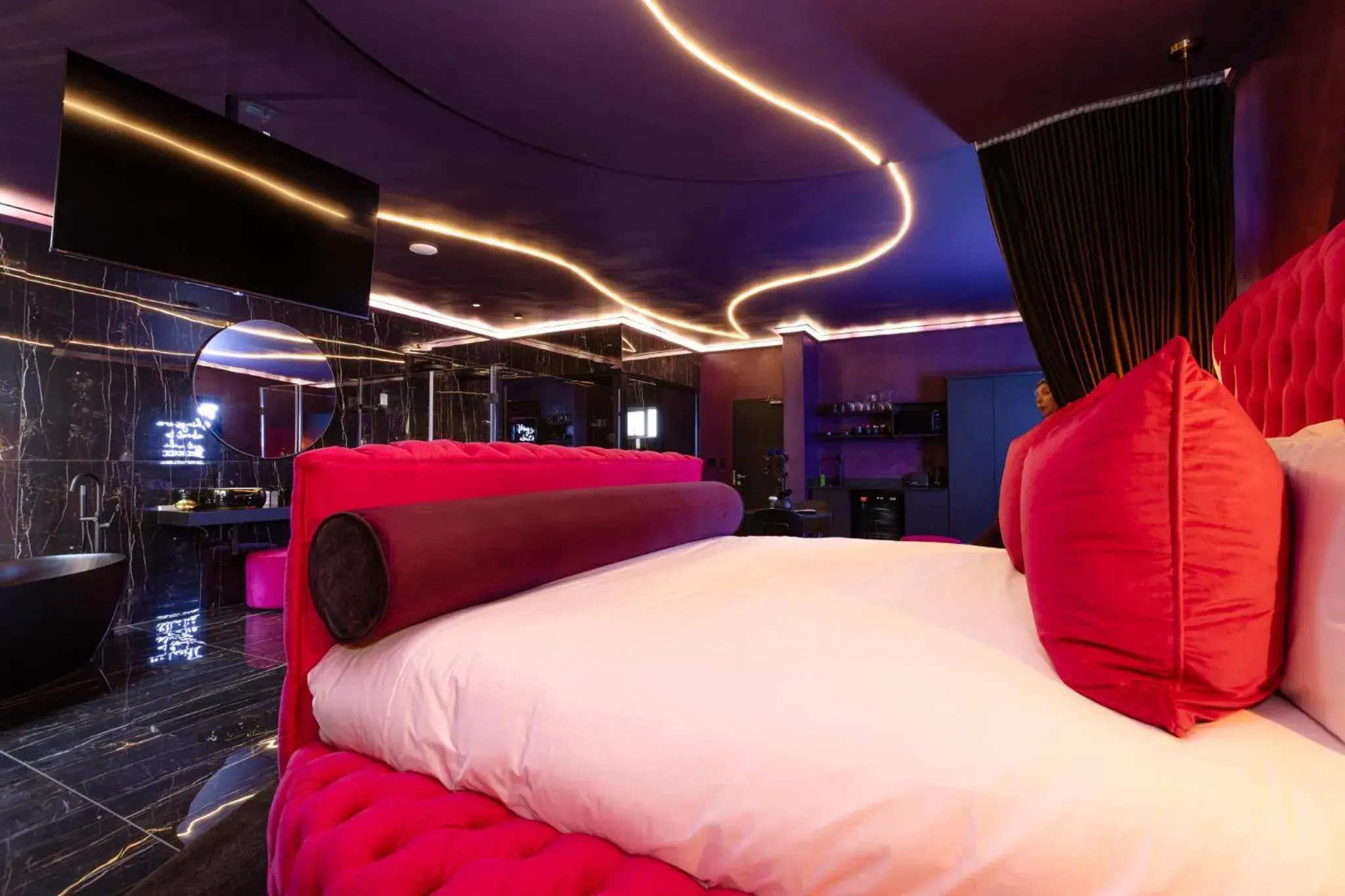 Bed in Mint Hotel Rosebank Bed in Mint Hotel Rosebank