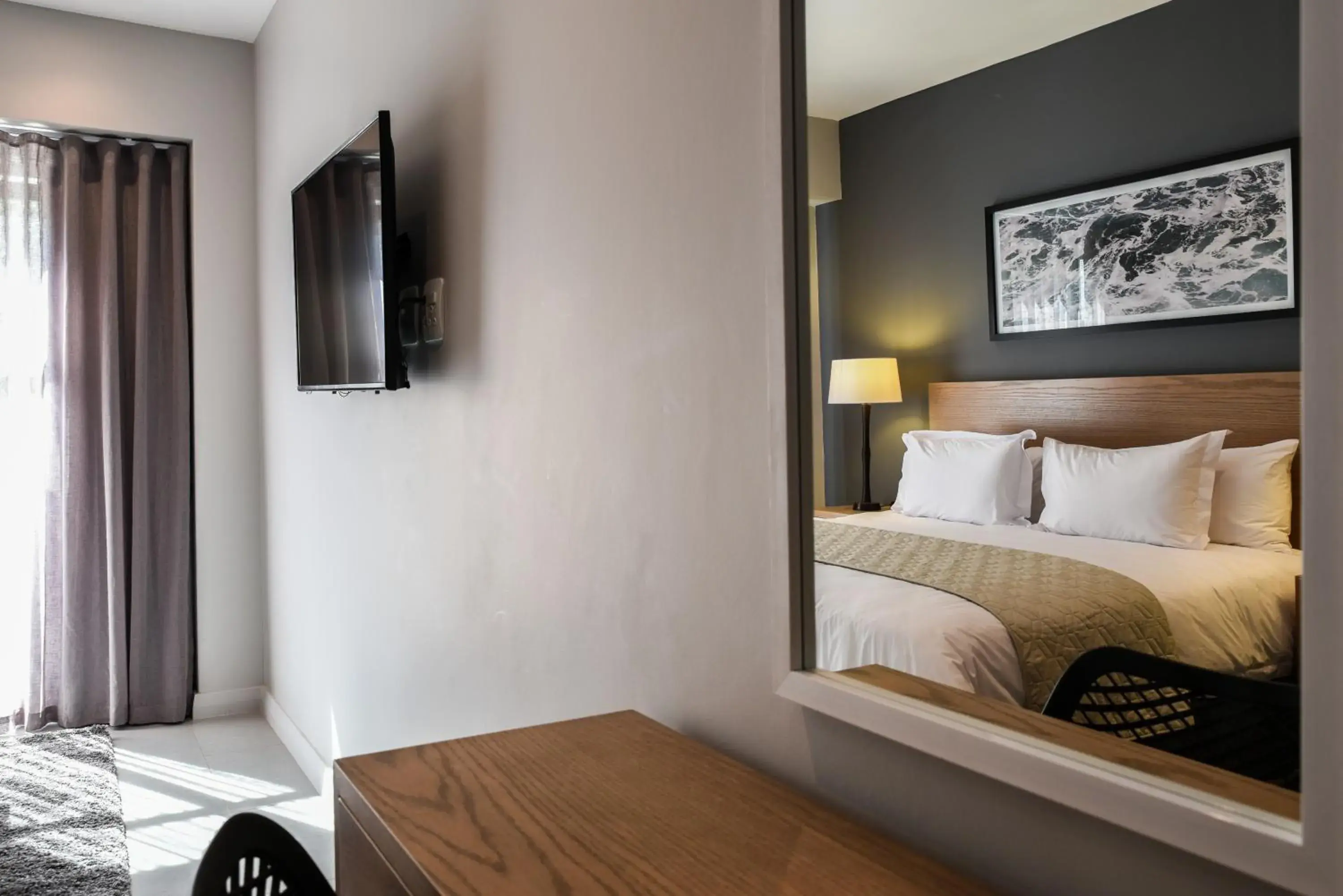 One Bedroom Apartment in Mint Hotel Rosebank One Bedroom Apartment in Mint Hotel Rosebank