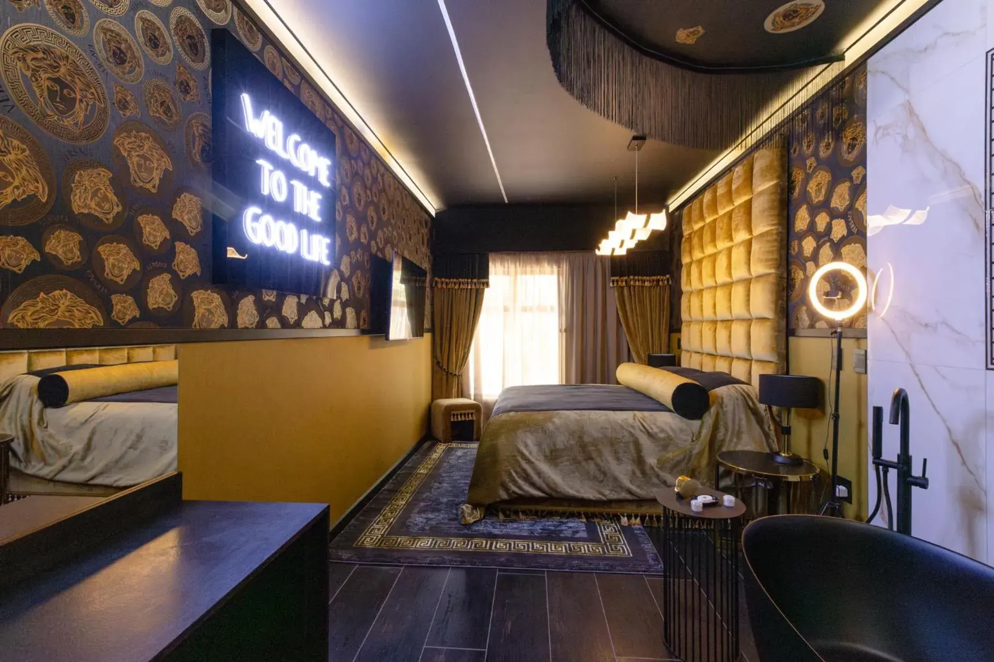 Photo of the whole room, Bed in Mint Hotel Rosebank Photo of the whole room, Bed in Mint Hotel Rosebank