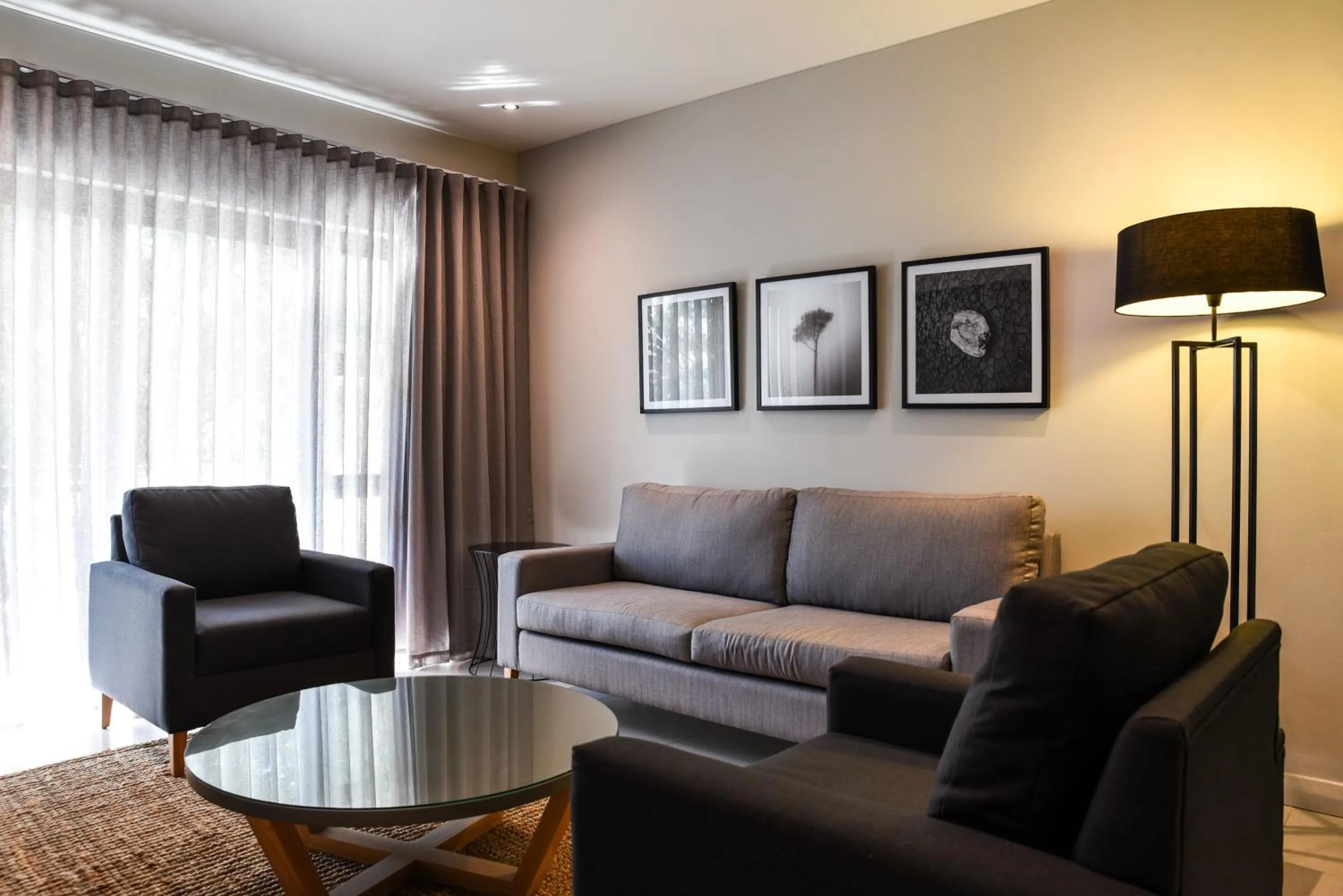 Living room in Mint Hotel Rosebank