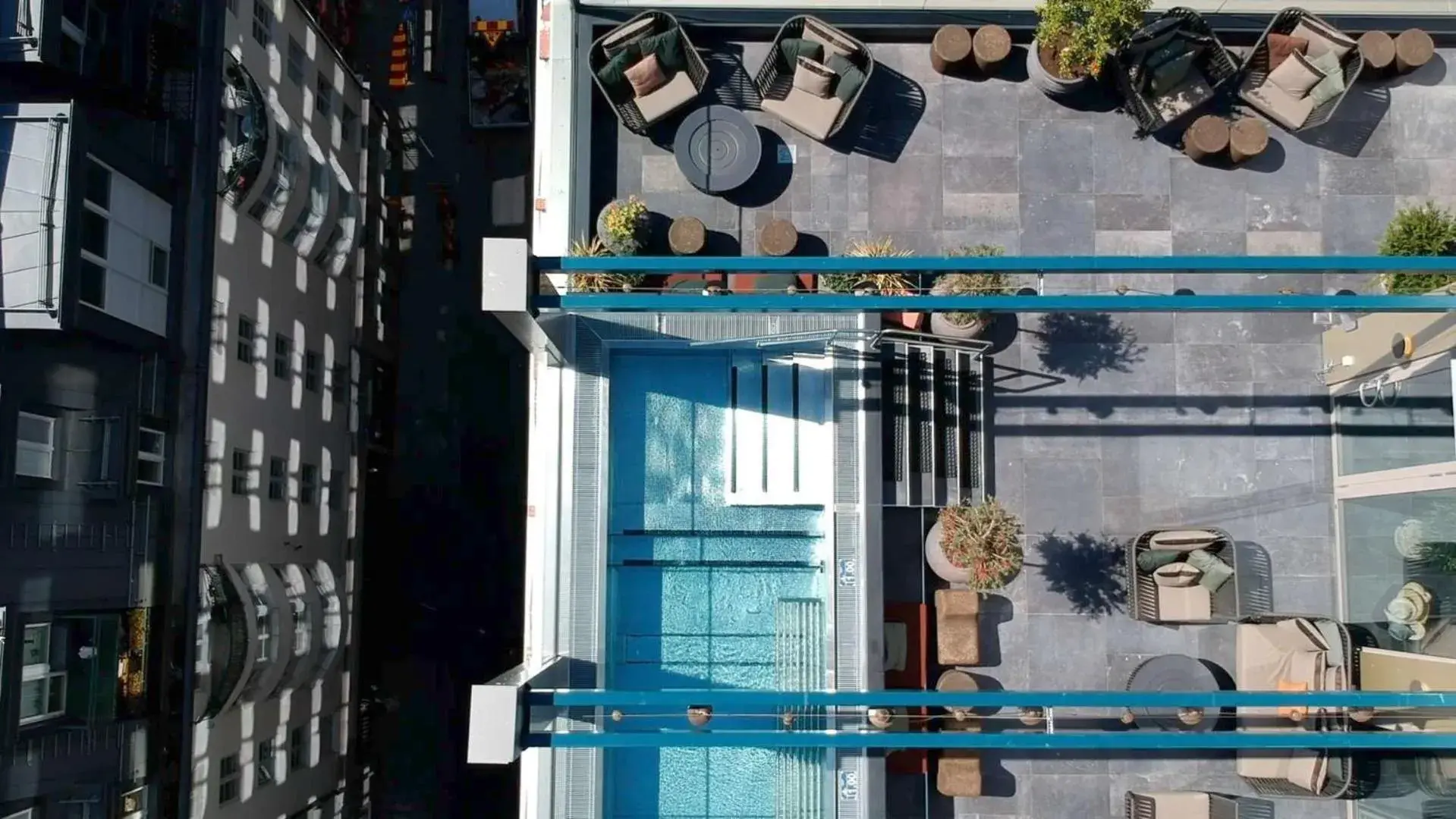 Property building in Downtown Camper by Scandic Property building in Downtown Camper by Scandic