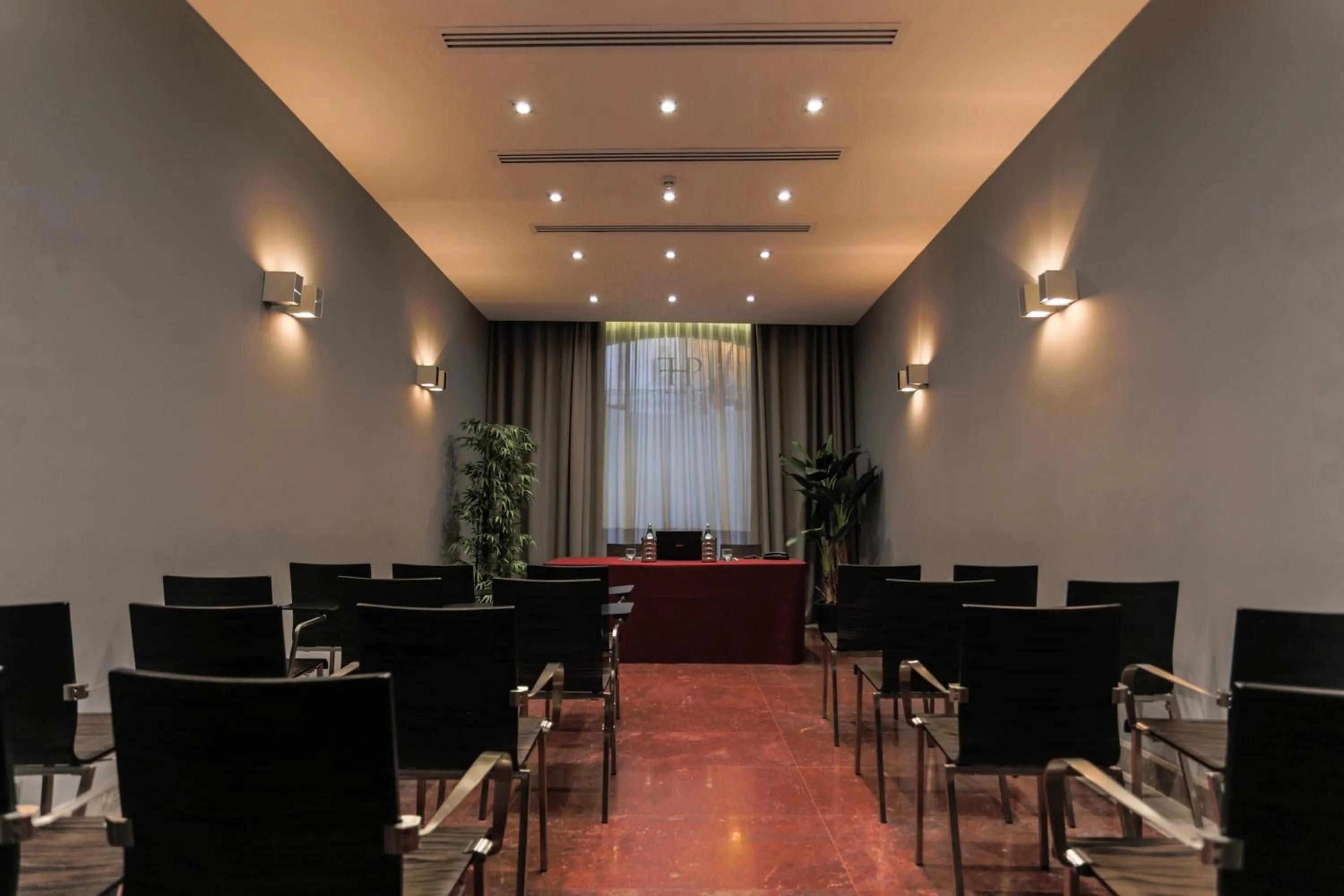 Business facilities in Hotel Porta Felice & Spa