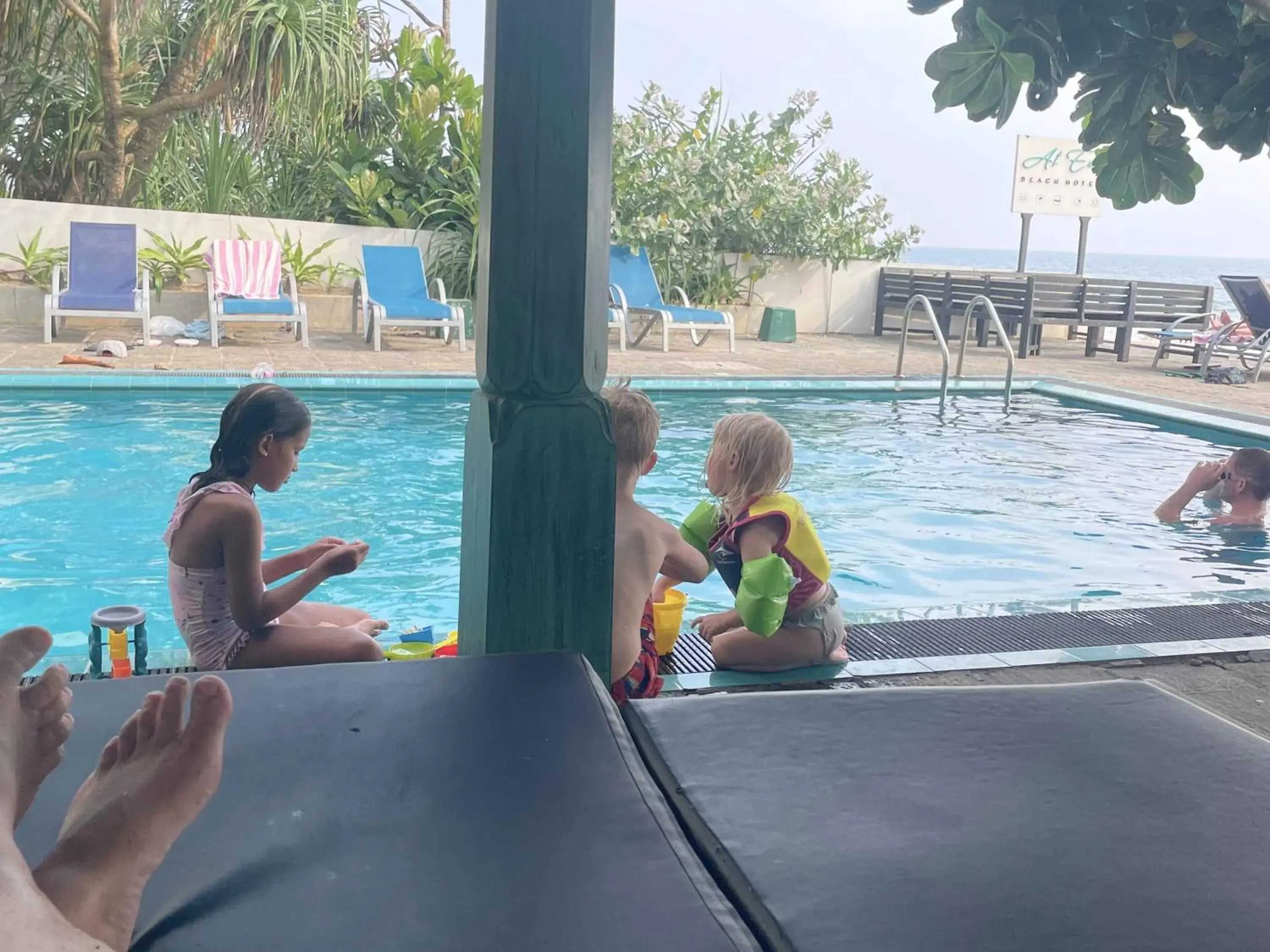 Swimming pool in At Ease Beach Hotel Swimming pool in At Ease Beach Hotel