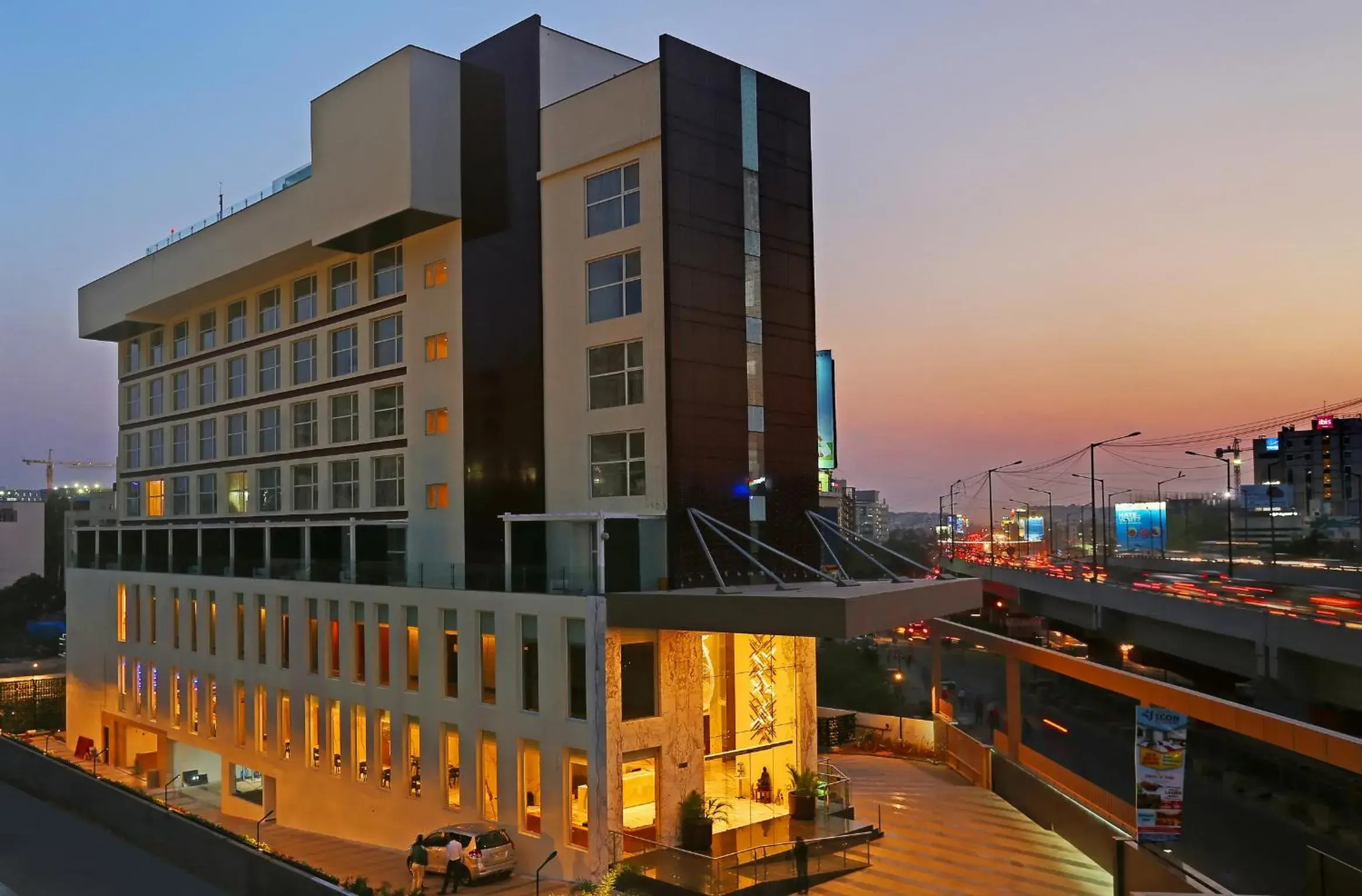 Property building in Bhagini Icon Premier Hotel Property building in Bhagini Icon Premier Hotel