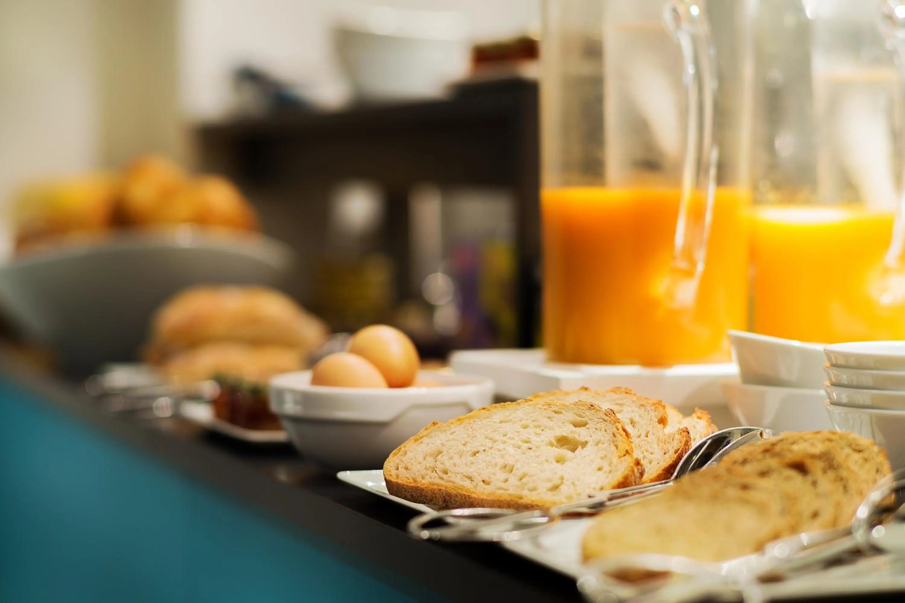 Food in Arc de Triomphe Etoile