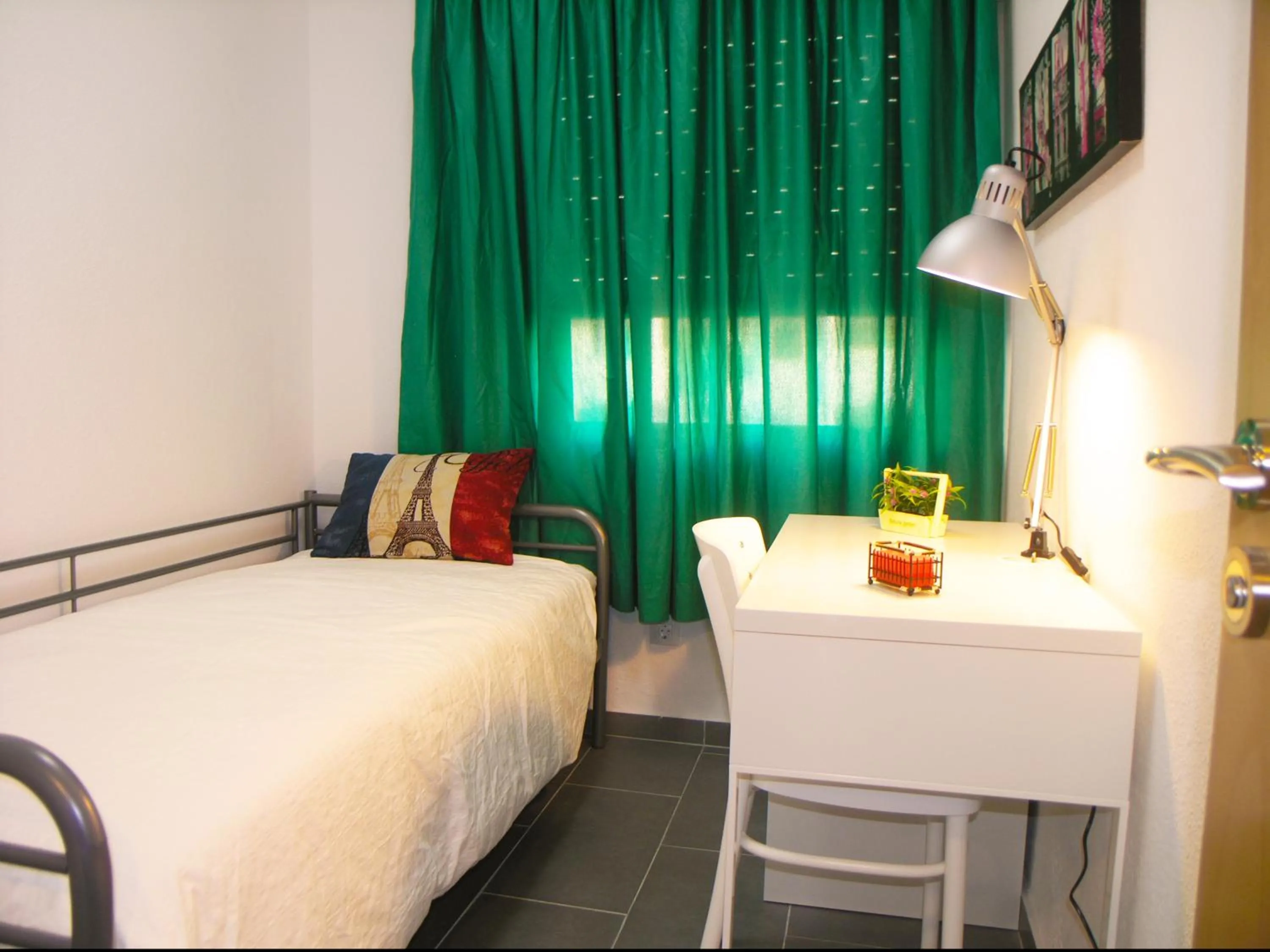 Bedroom, Bed in Apartment in Cristimar Complex