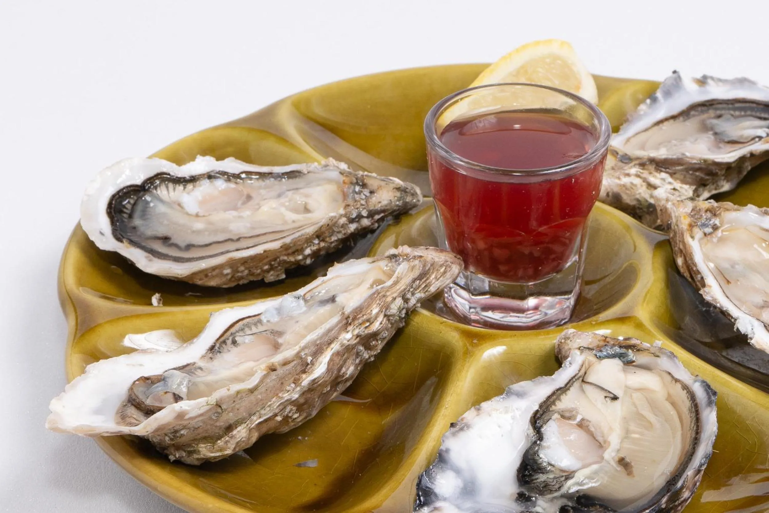 Restaurant/places to eat in Le Manoir De La Poterie & Spa