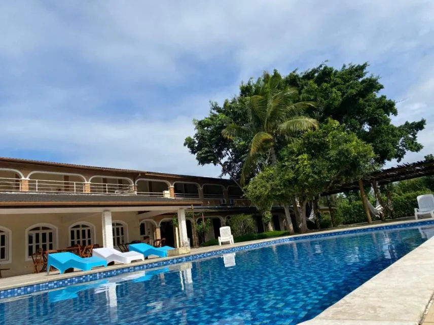 Swimming pool in Pousada Porto do Rio