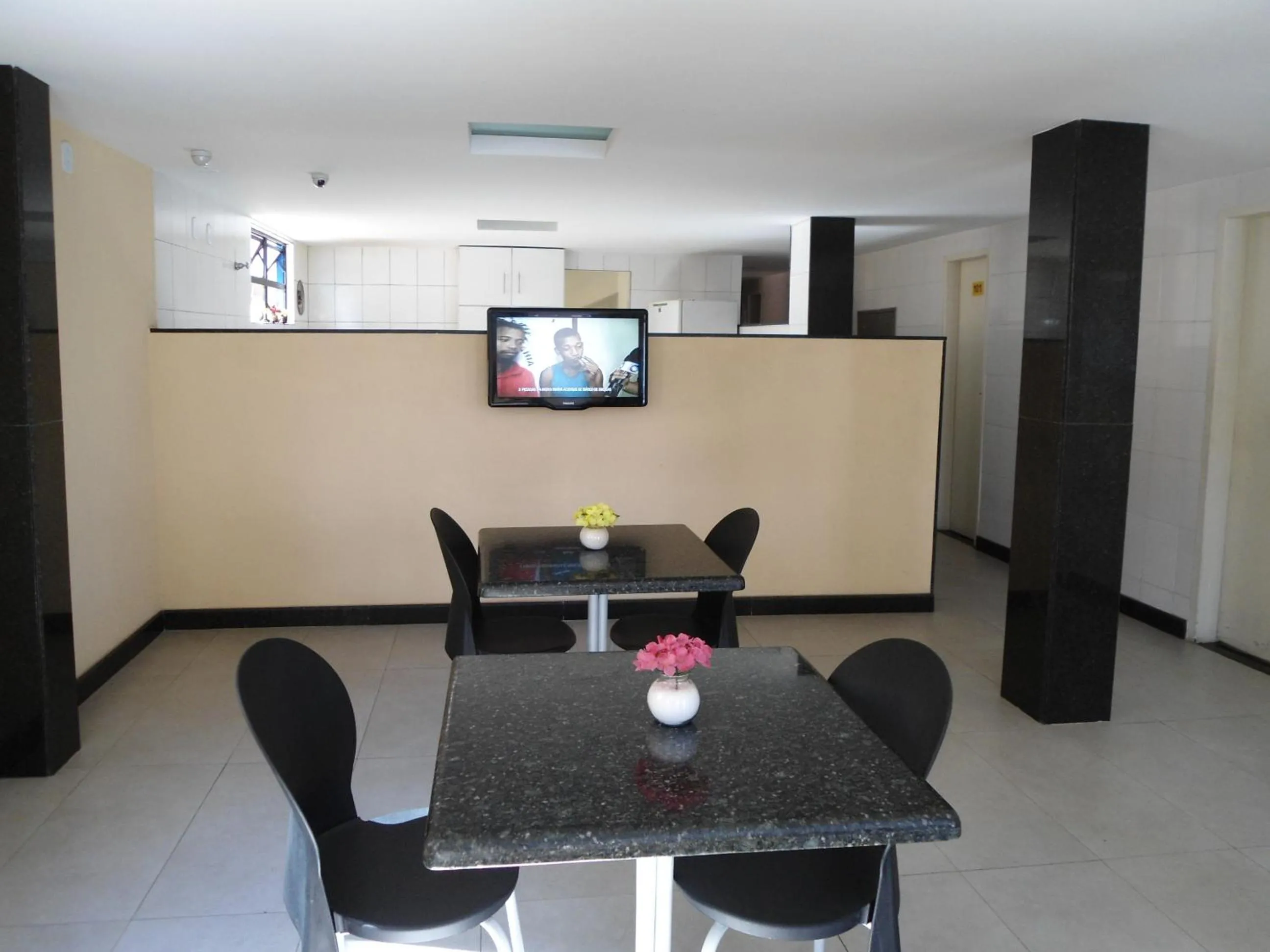 Hotel Piramide Pernambués (Adults Only)