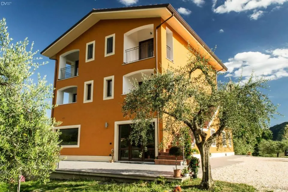 Property building in Santa Giusta