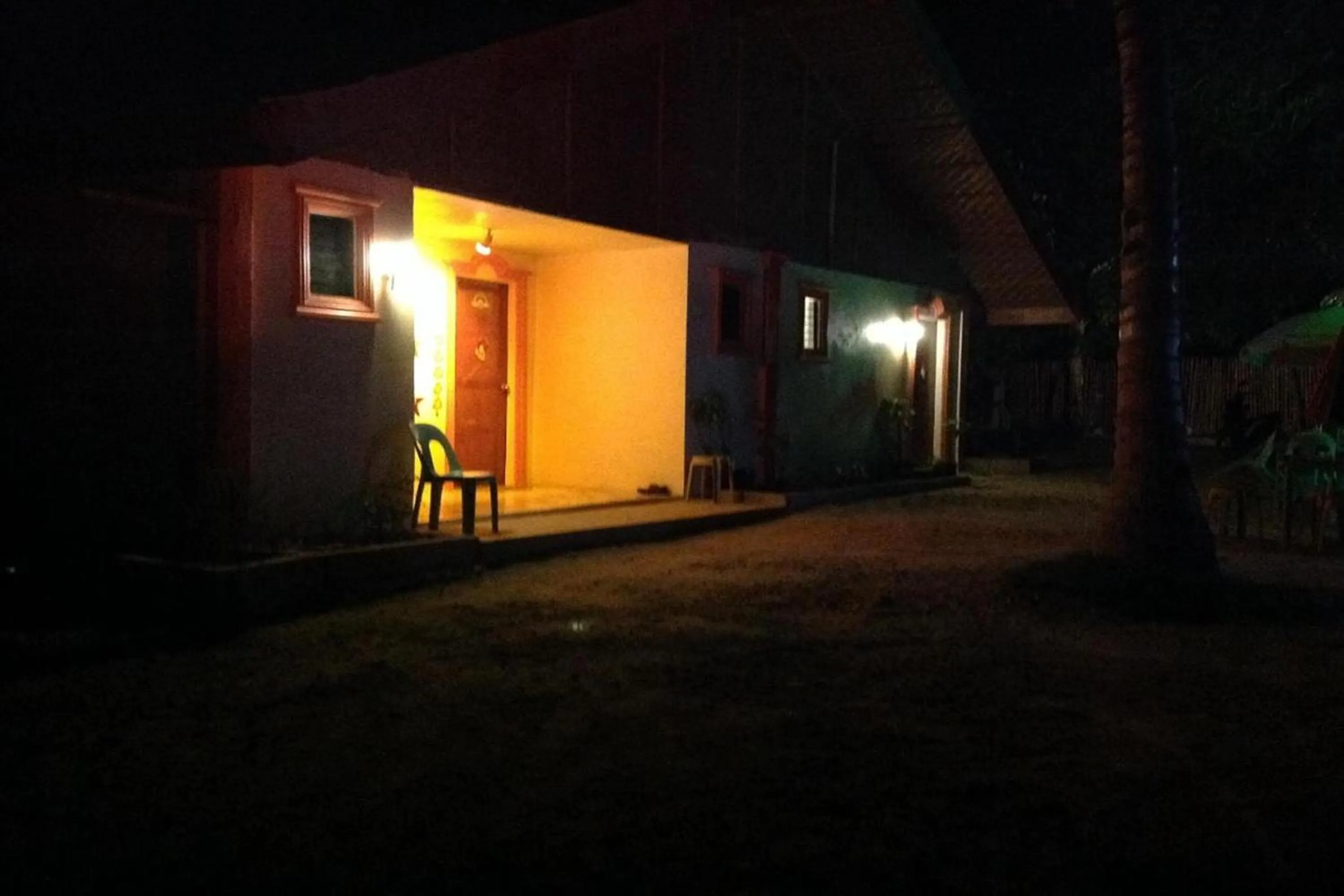 Property building in Casa Paliton Siquijor near Beach