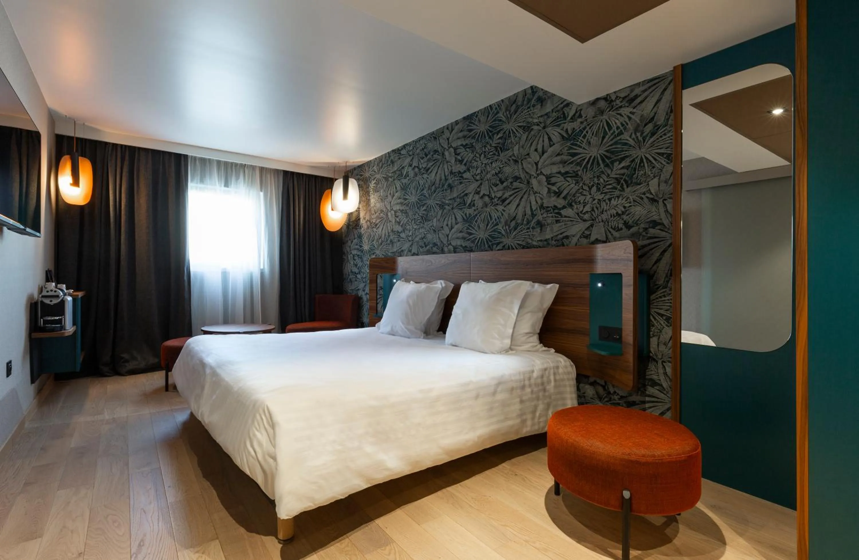 Bed in Oceania Paris Porte De Versailles