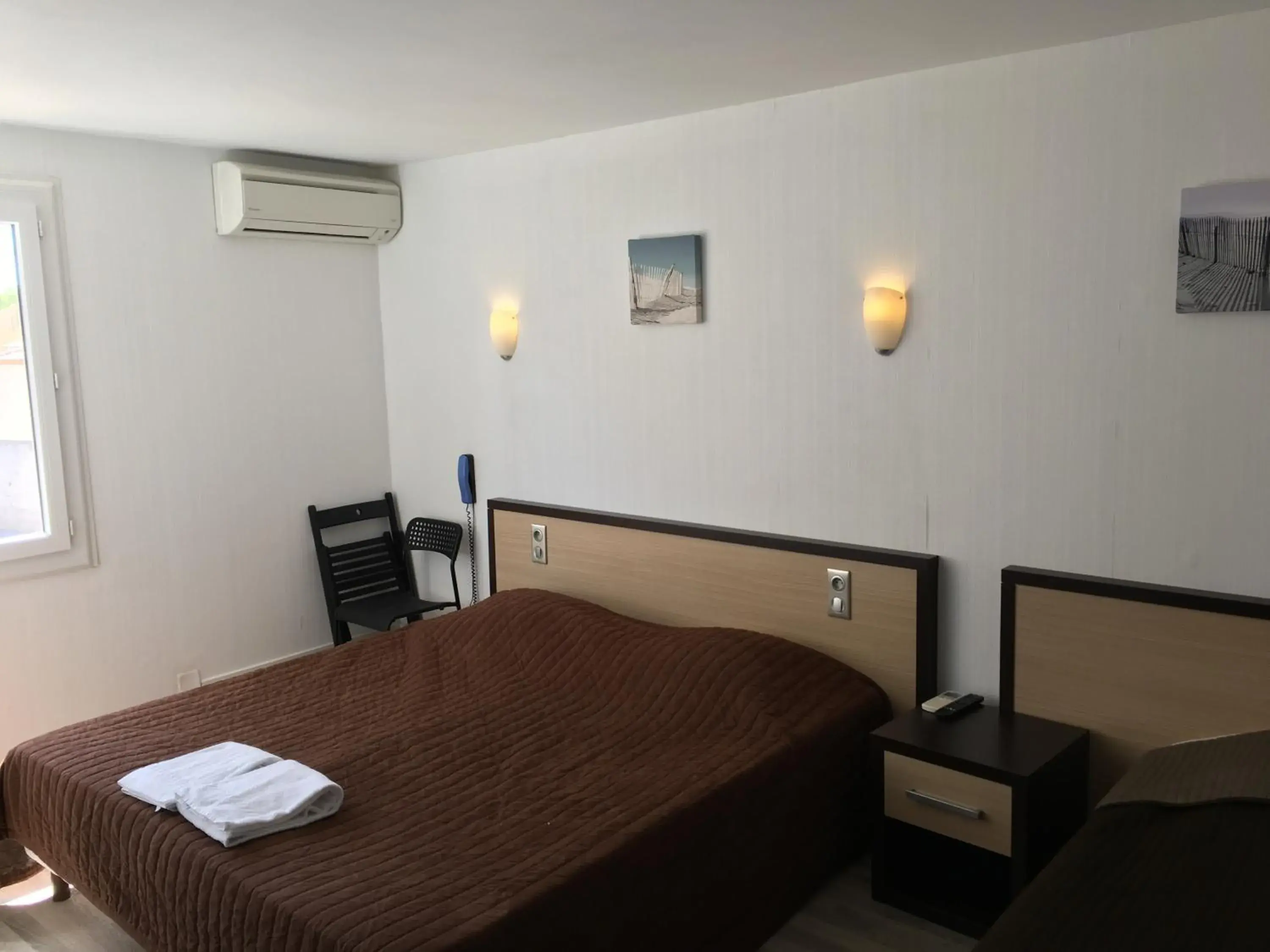 Bed in Hôtel Vila Bed in Hôtel Vila