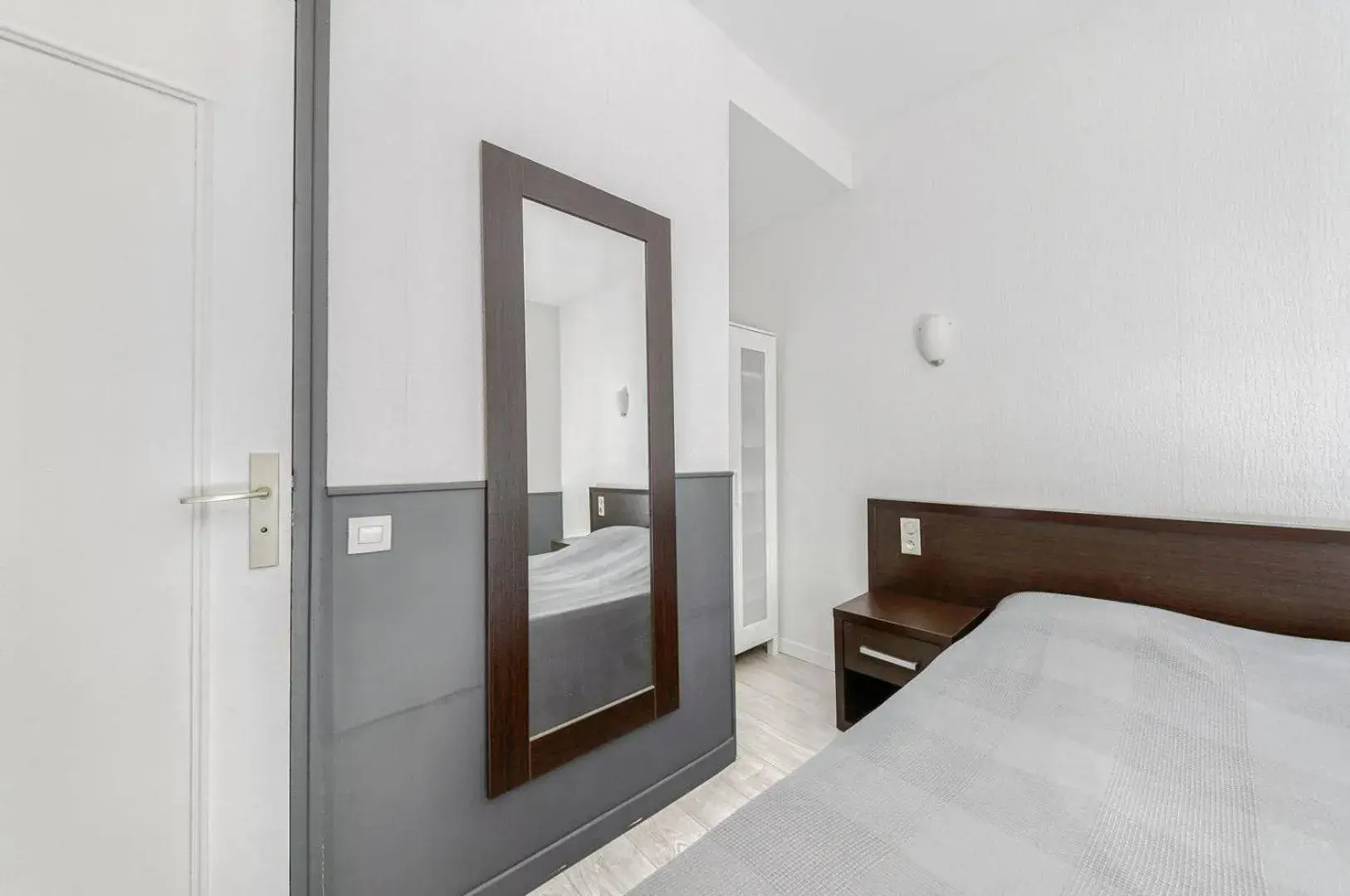 Bed in Hôtel Vila Bed in Hôtel Vila