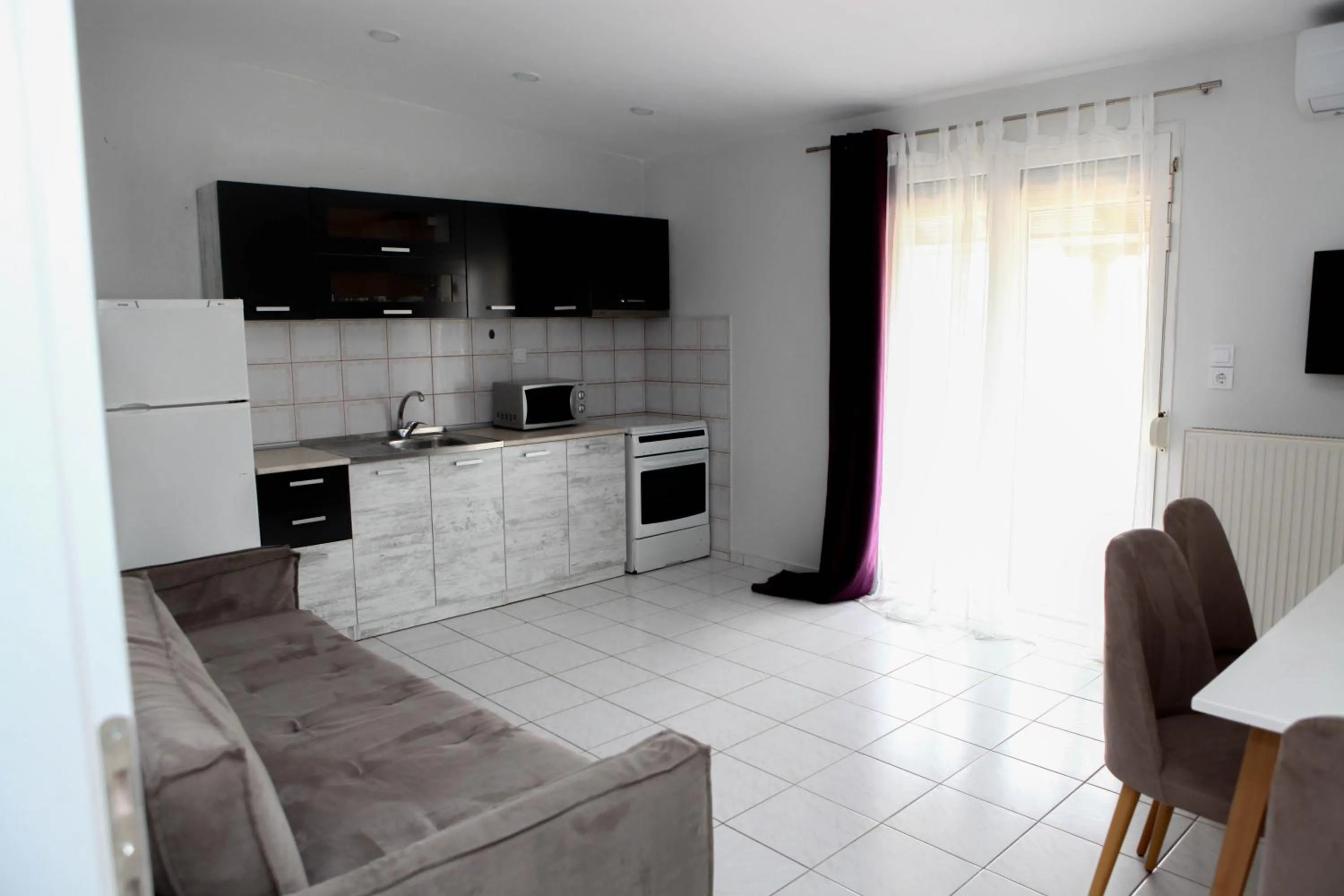 TV and multimedia in Nicole Fresh Apartments