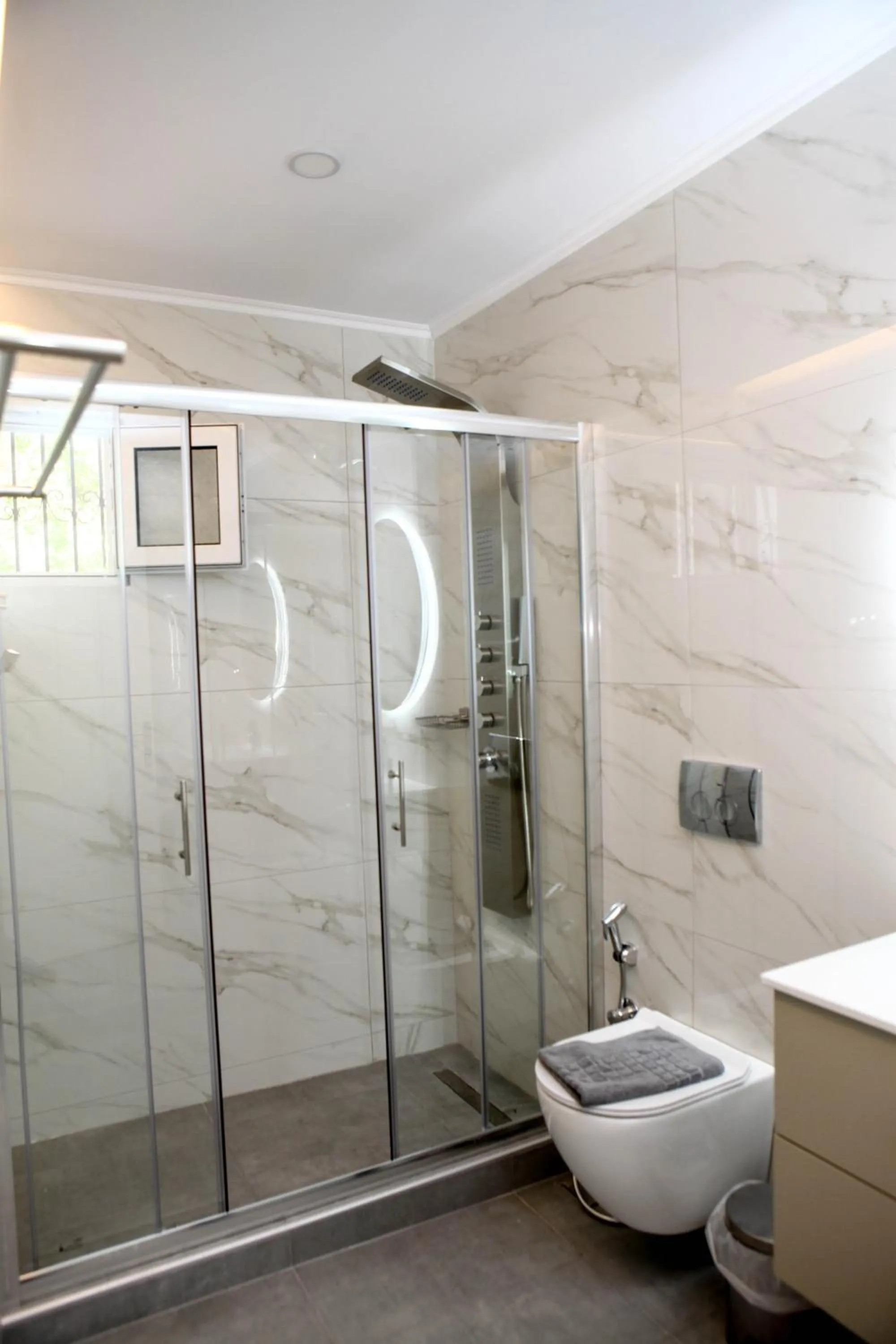 Shower in Nicole Fresh Apartments