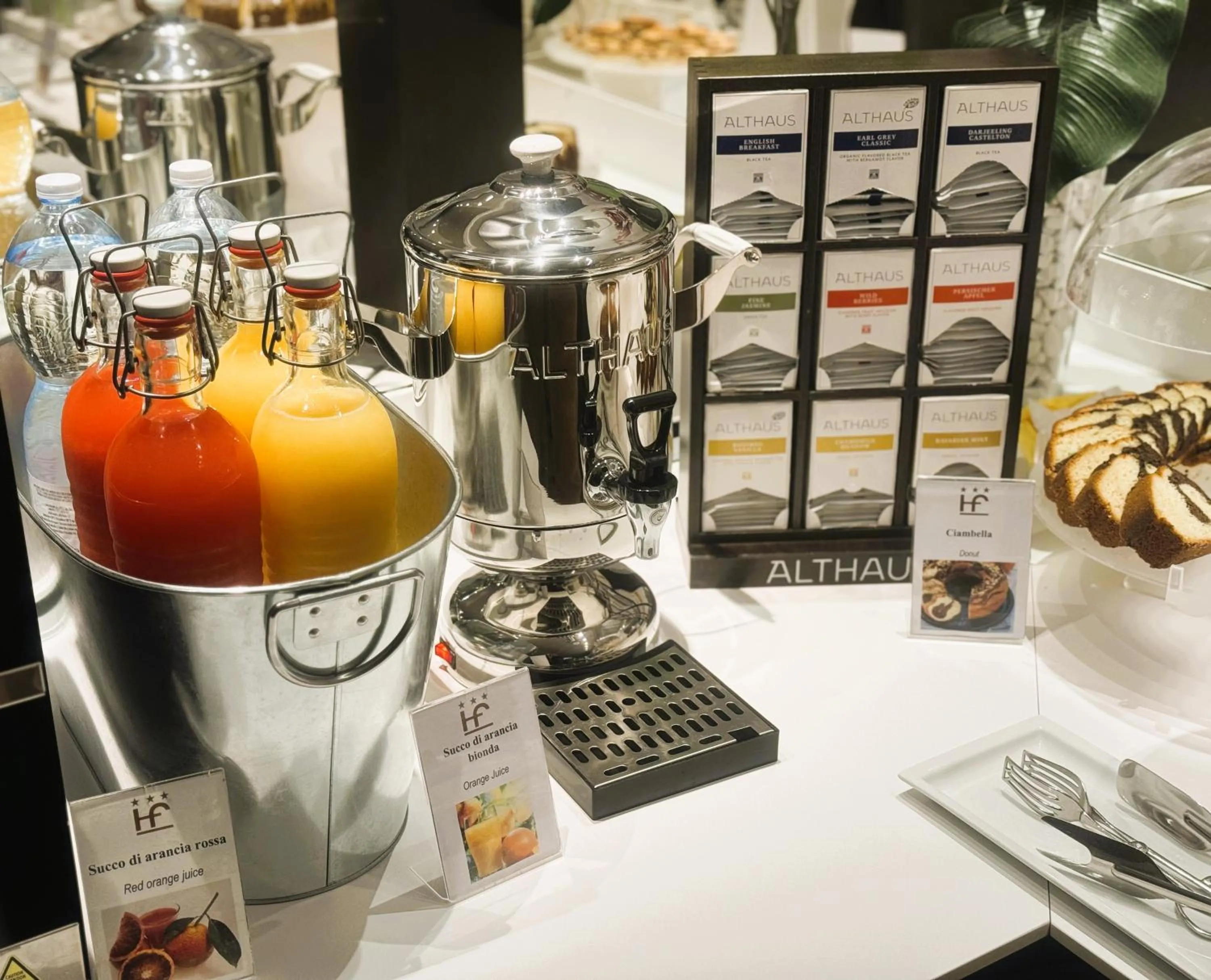 Continental breakfast in Hotel Flora