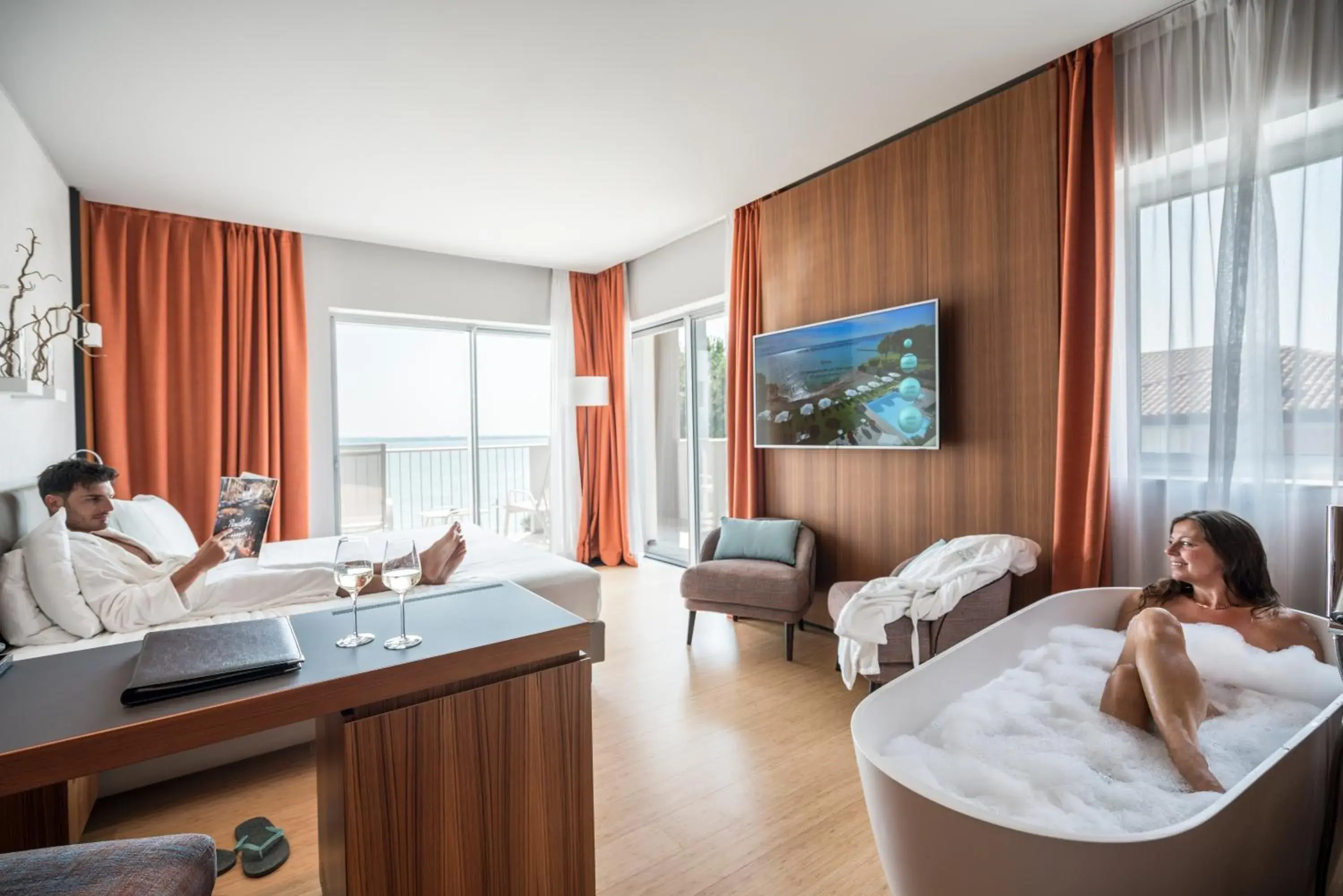 Wellness Junior Suite with Lake View and Spa Access in Hotel Ocelle Thermae&Spa (Adults Only) Wellness Junior Suite with Lake View and Spa Access in Hotel Ocelle Thermae&Spa (Adults Only)