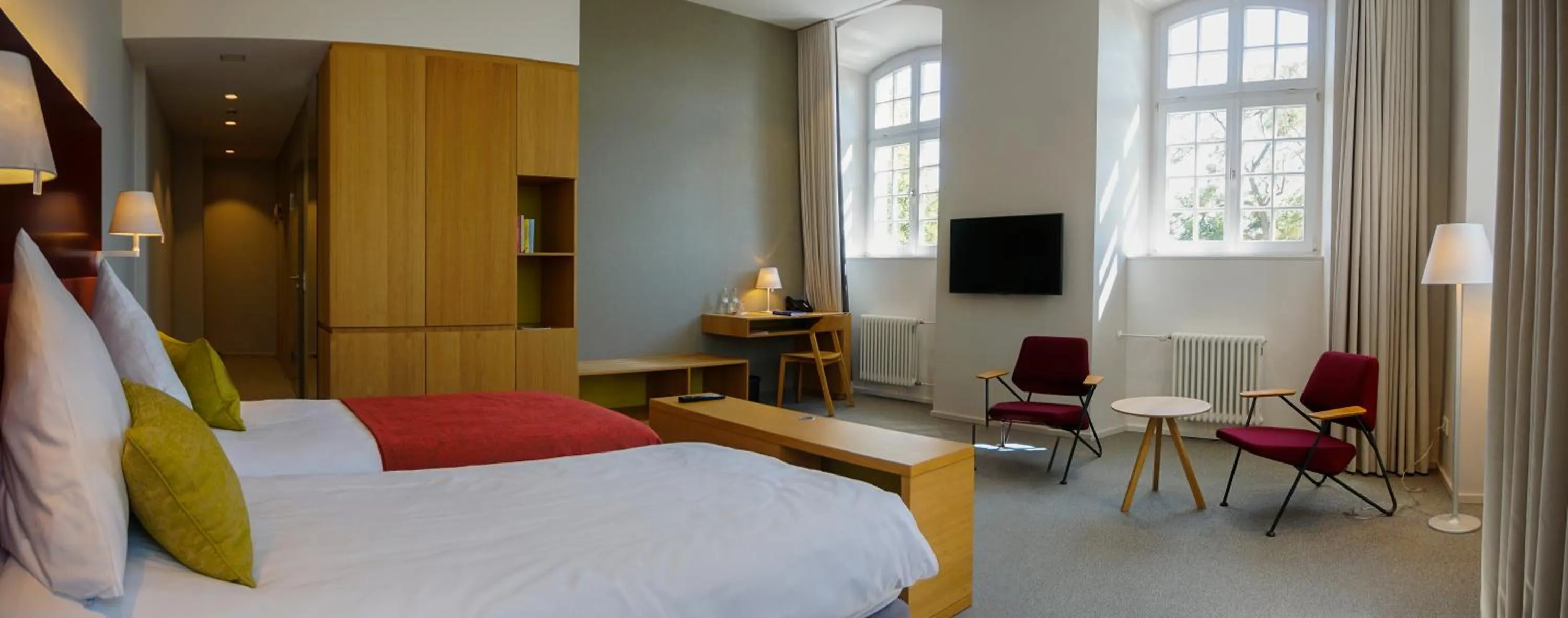 TV and multimedia, Bed in Katholisch-Soziales Institut