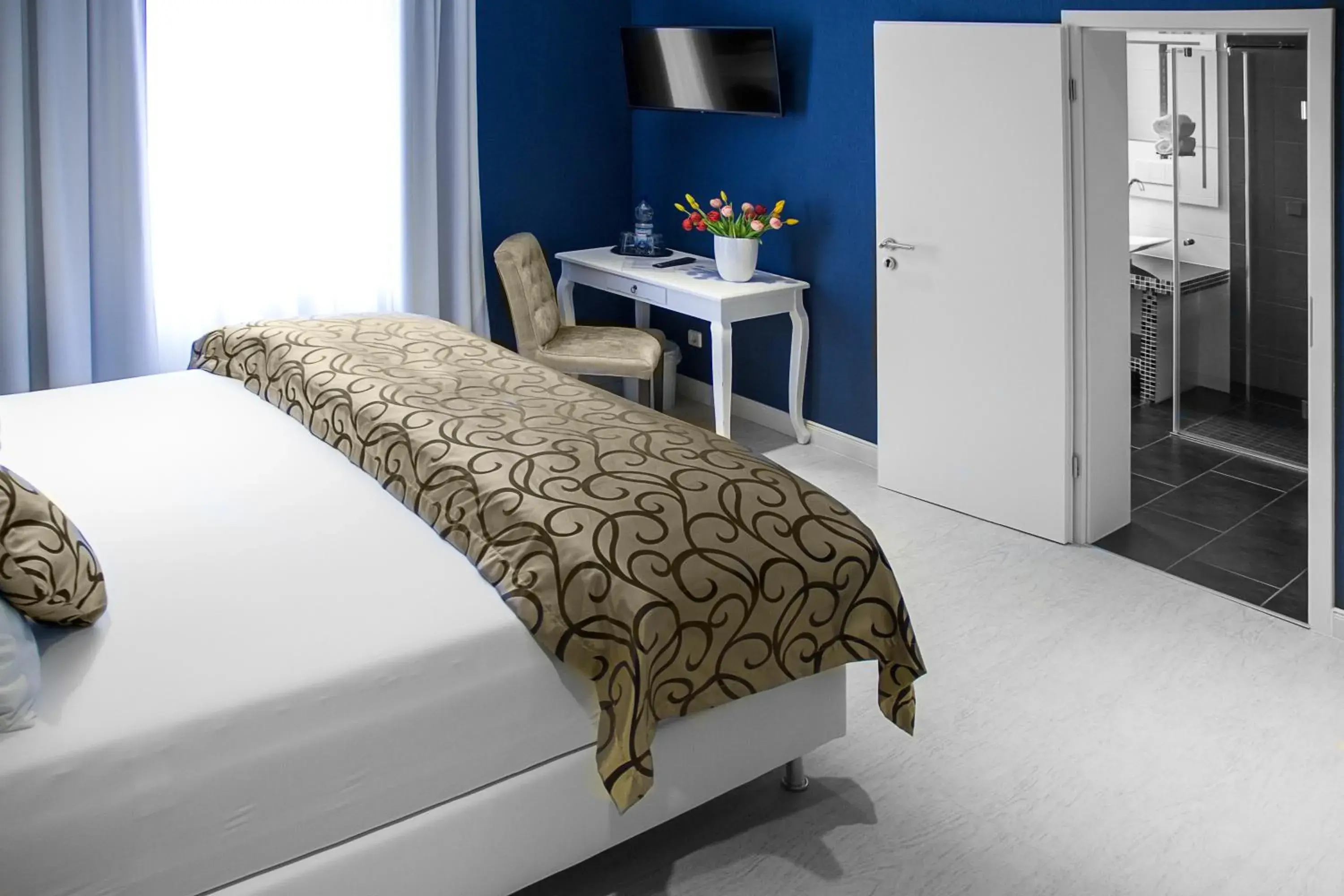 Double Room - Disability Access in Haus Hotel & Pension Villa Laluna Double Room - Disability Access in Haus Hotel & Pension Villa Laluna