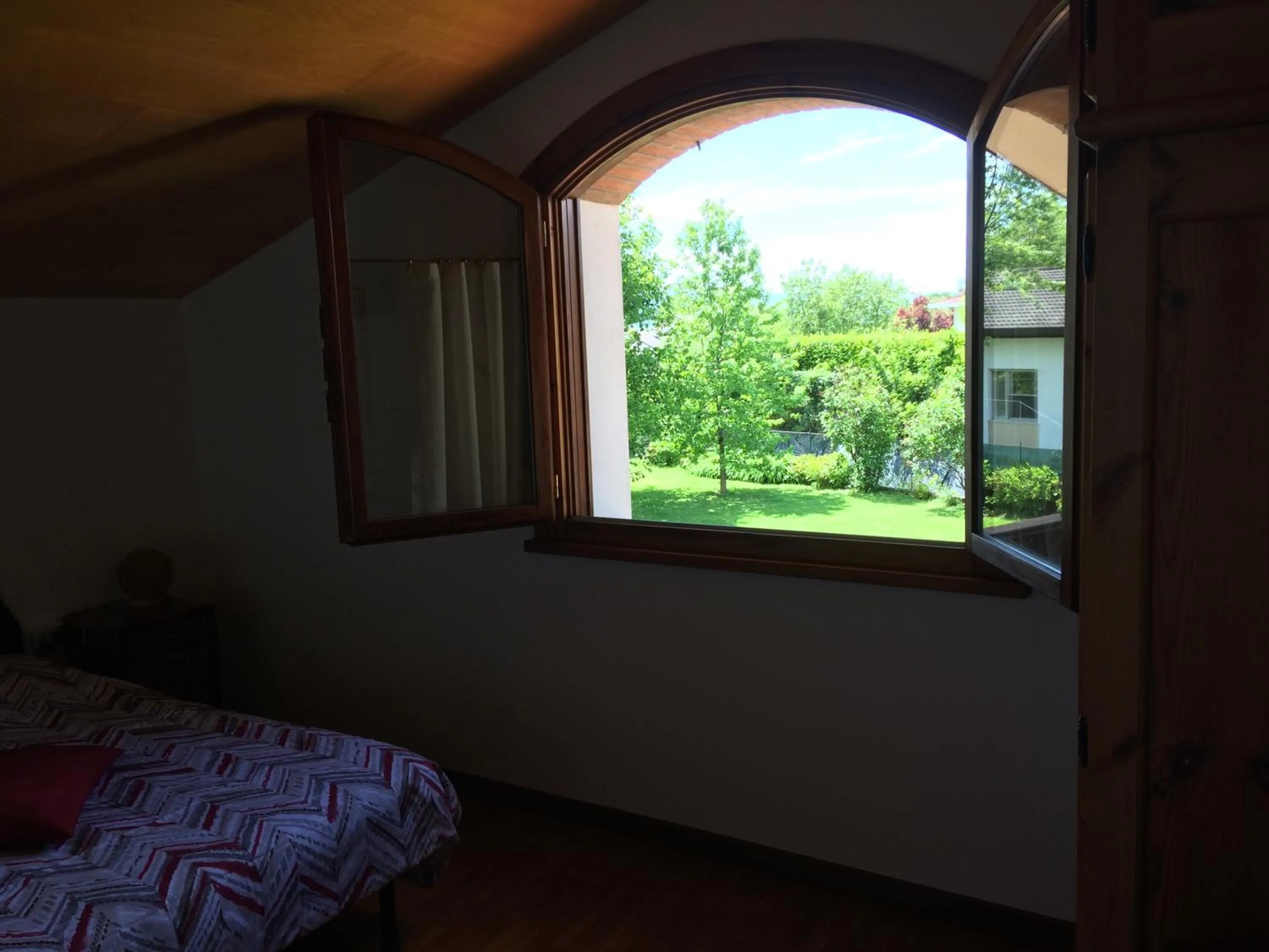 Garden view, Bed in B&B La Pecora Nera