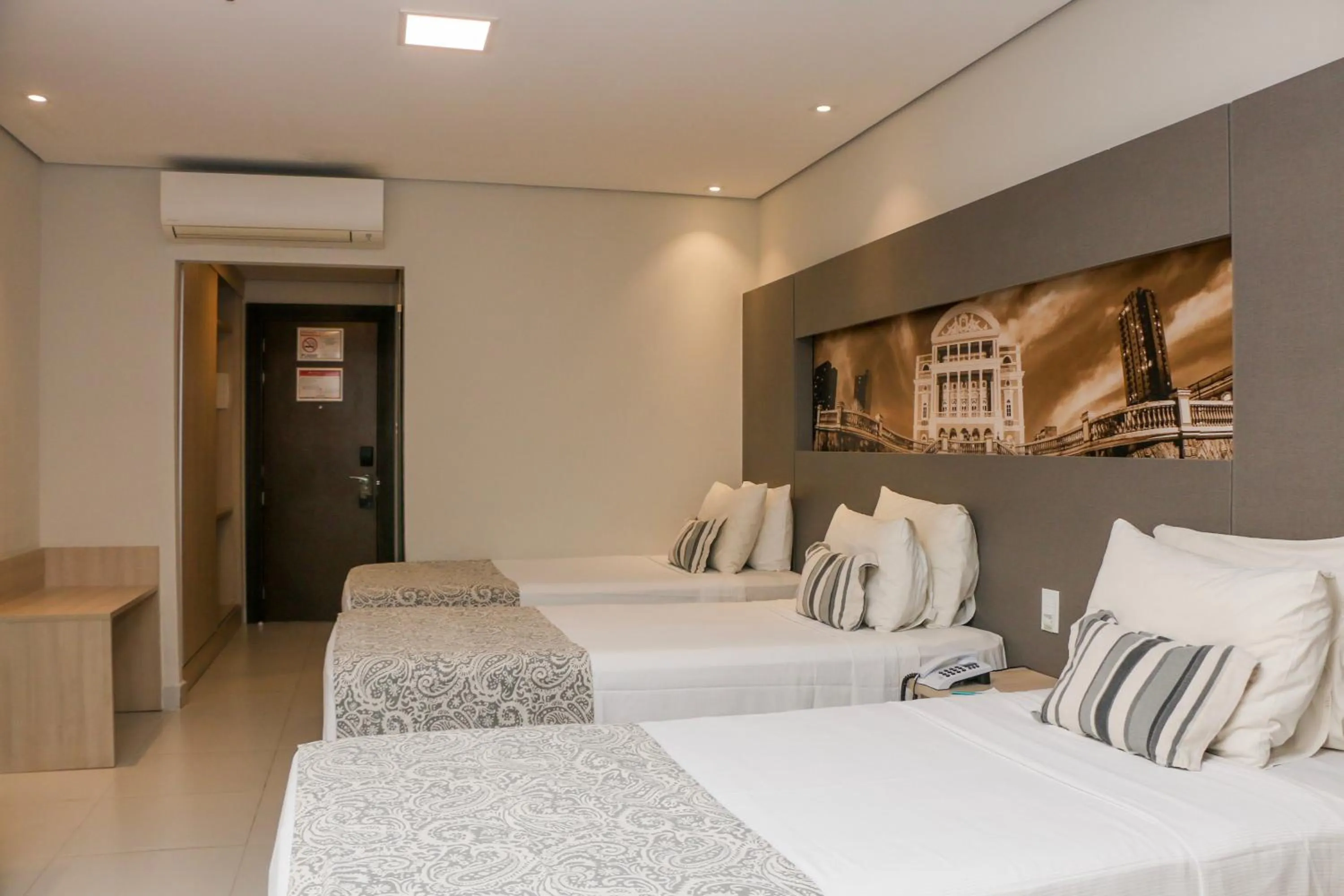 Bedroom, Bed in TRYP by Wyndham Manaus Aeroporto