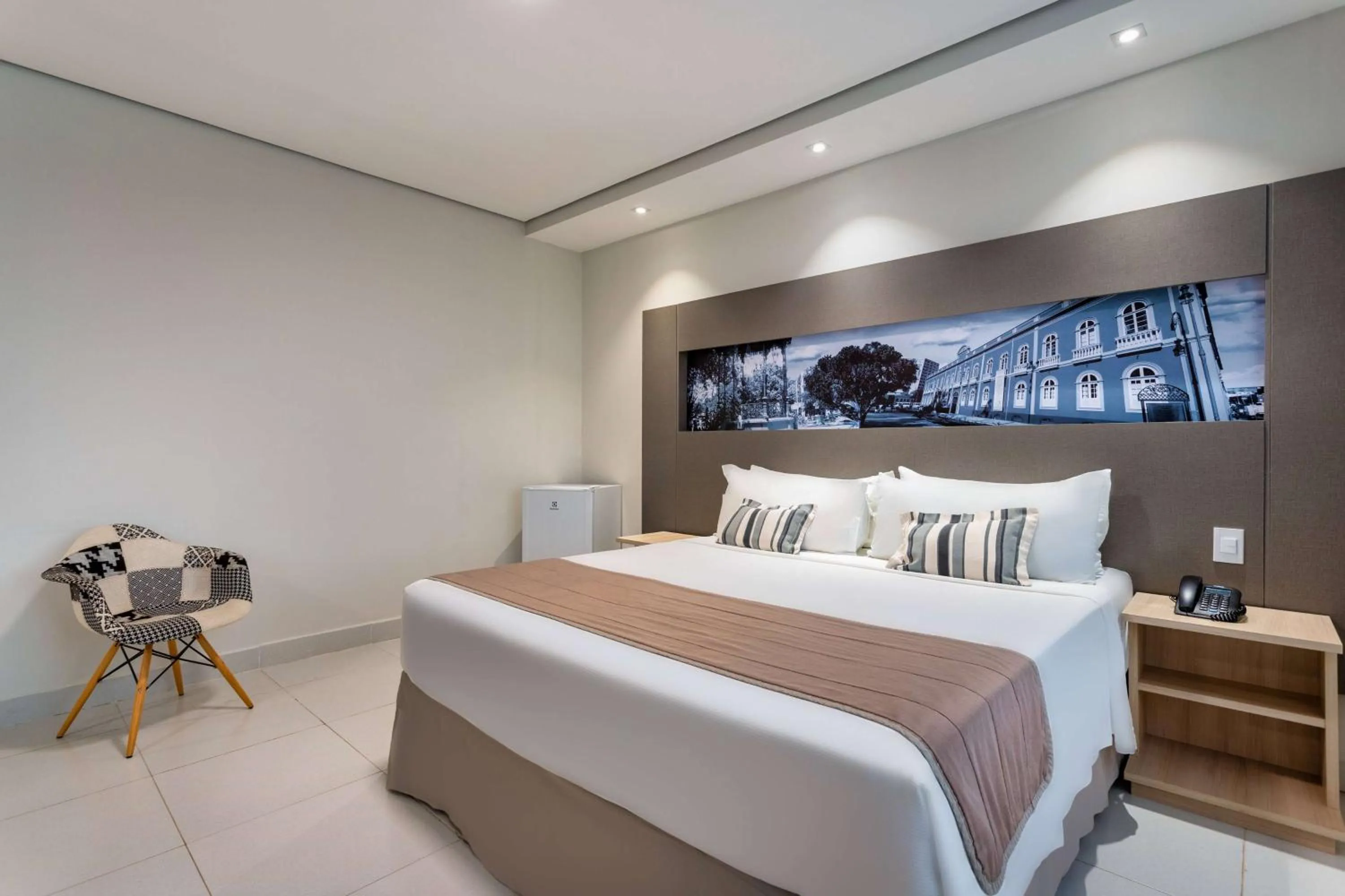 Photo of the whole room, Bed in TRYP by Wyndham Manaus Aeroporto