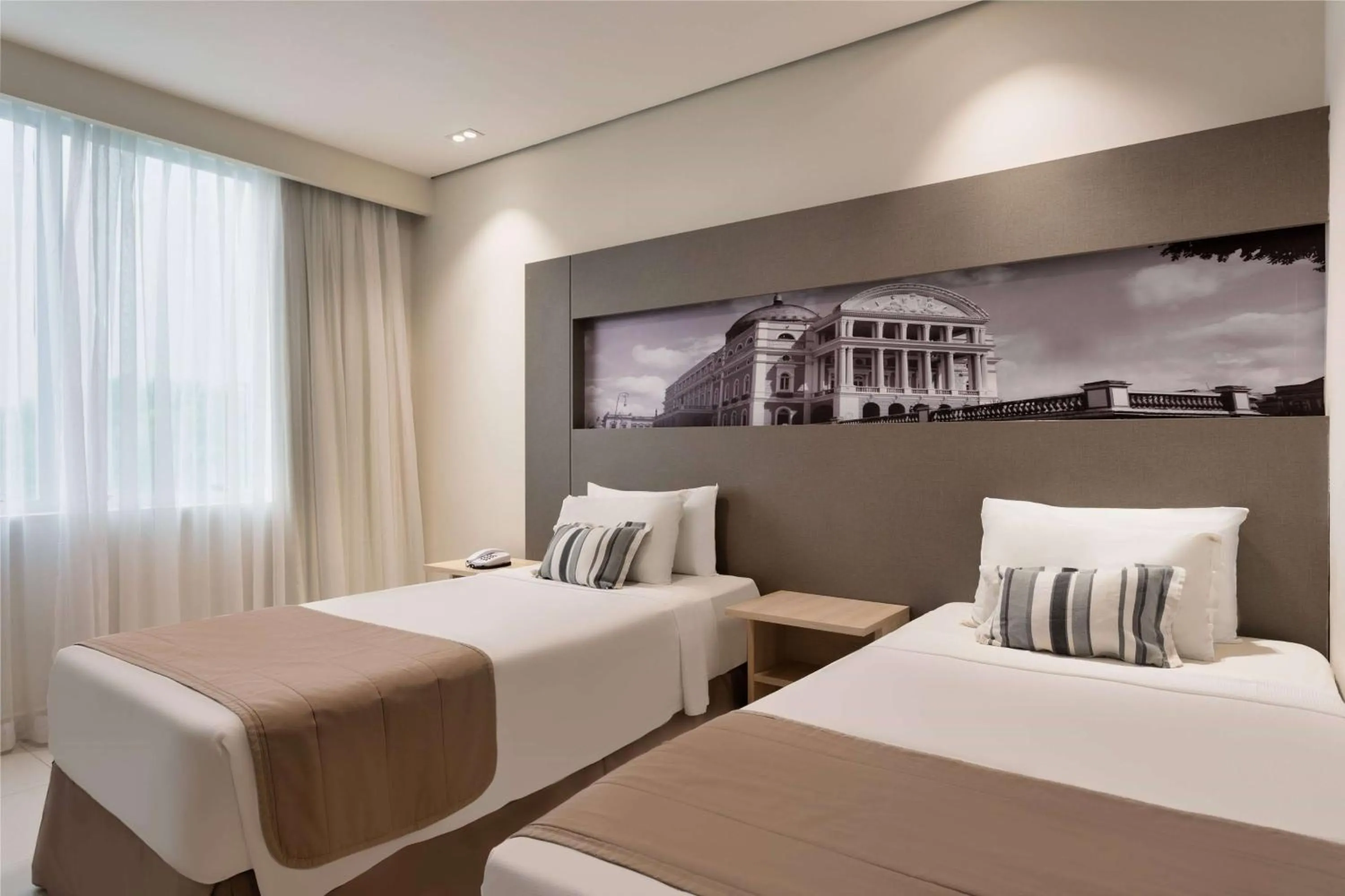 Photo of the whole room, Bed in TRYP by Wyndham Manaus Aeroporto