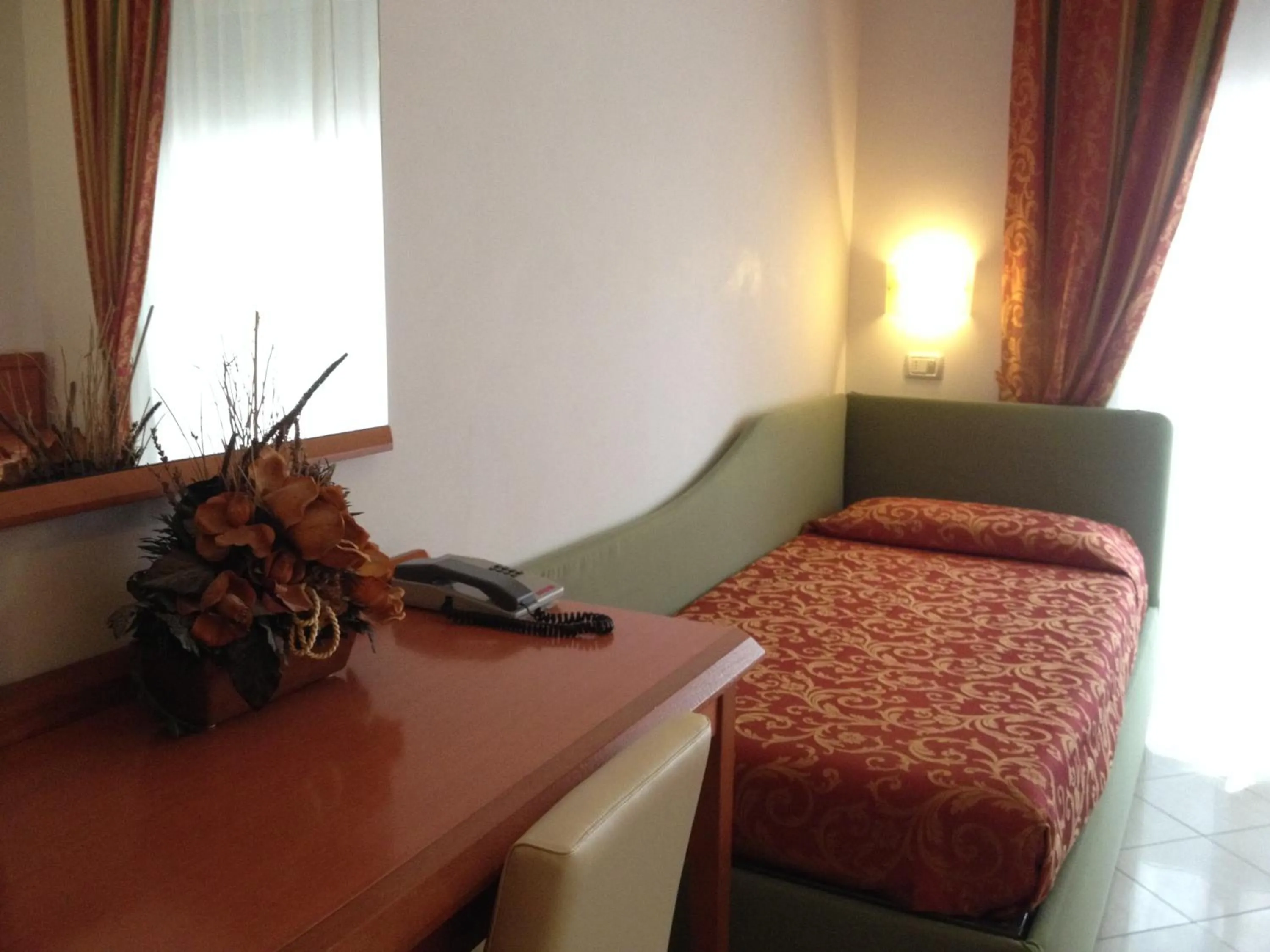 Bed in Hotel Gabbiano