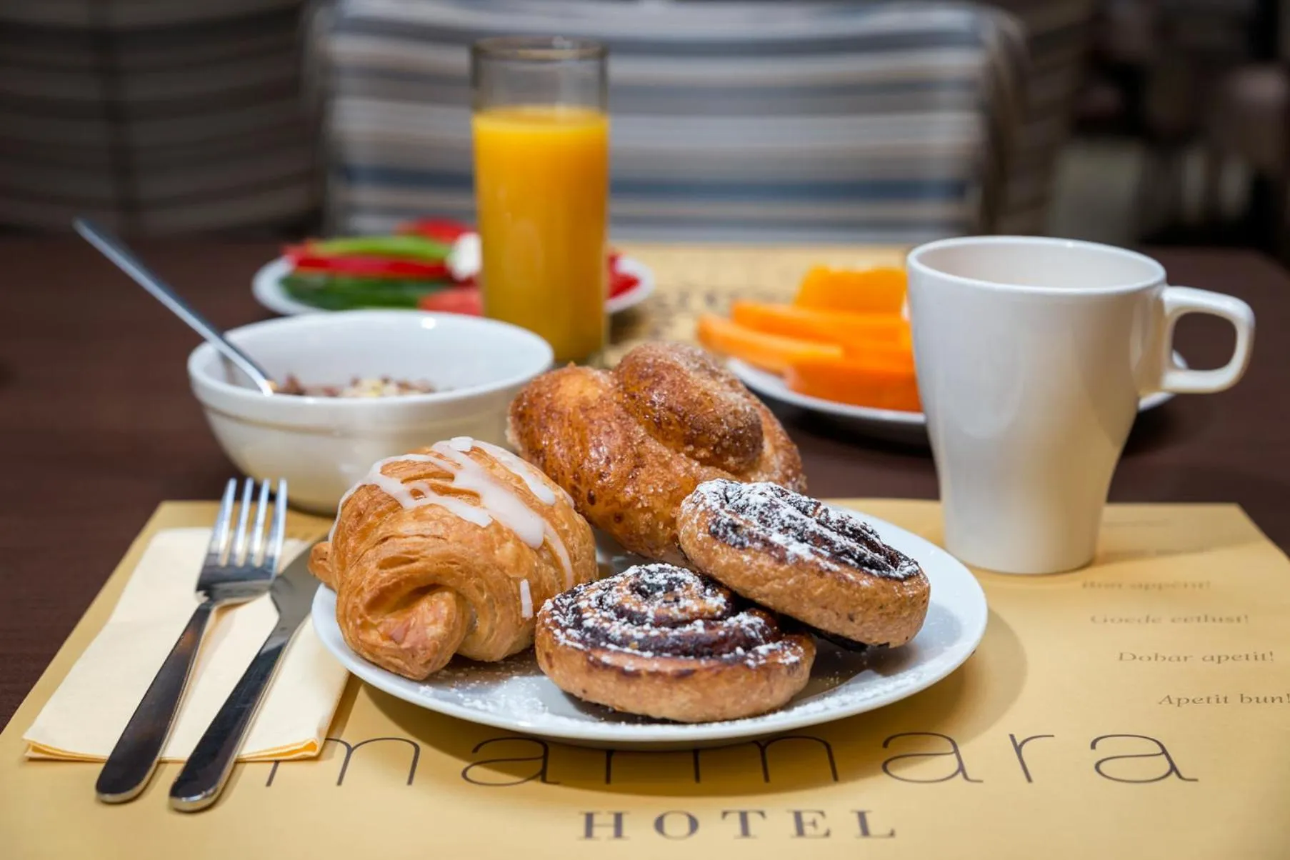 Buffet breakfast in Marmara Hotel Budapest