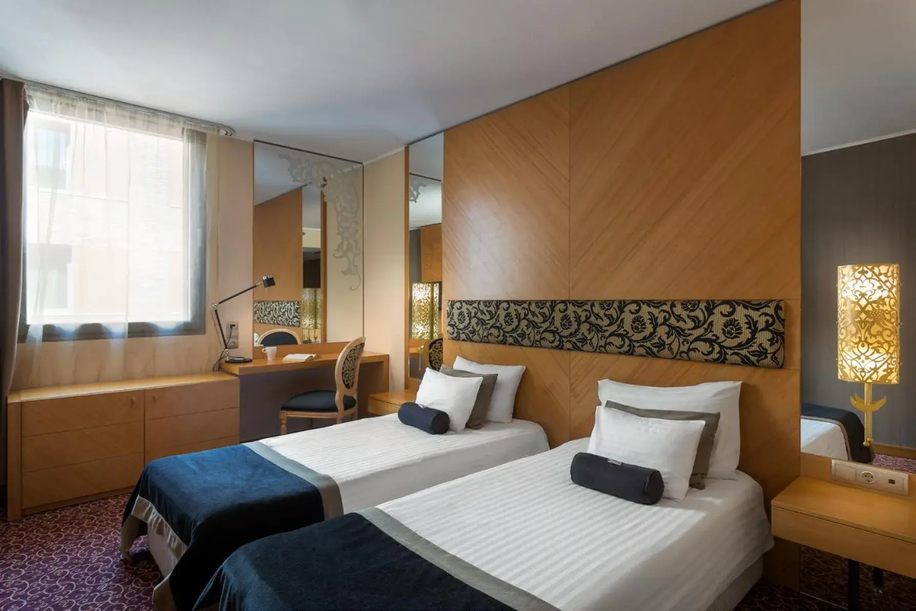 Standard Twin Room in Marmara Hotel Budapest Standard Twin Room in Marmara Hotel Budapest