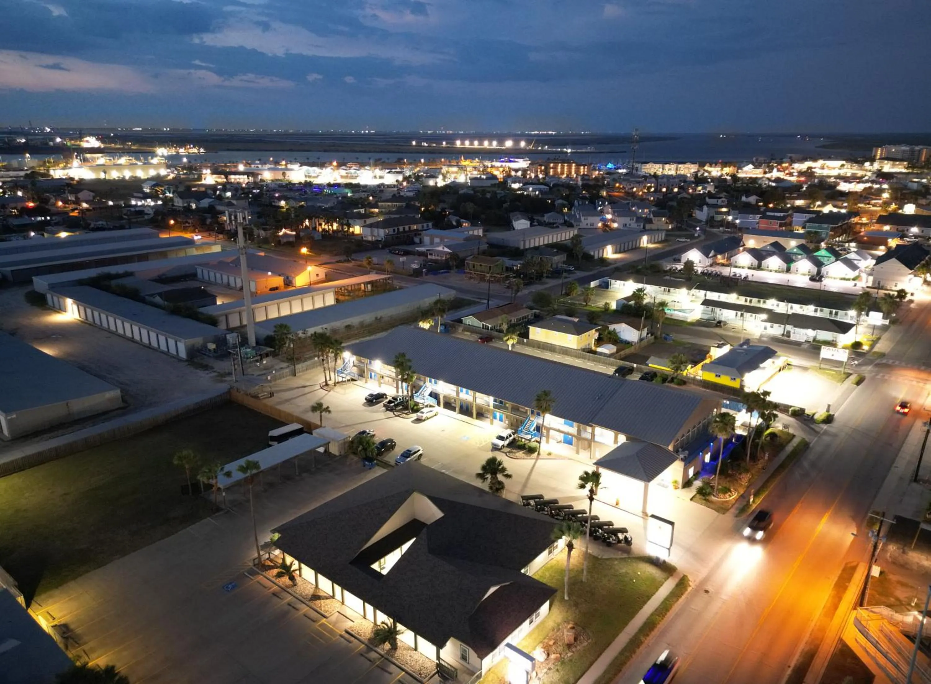 Street view in Alister Square Inn